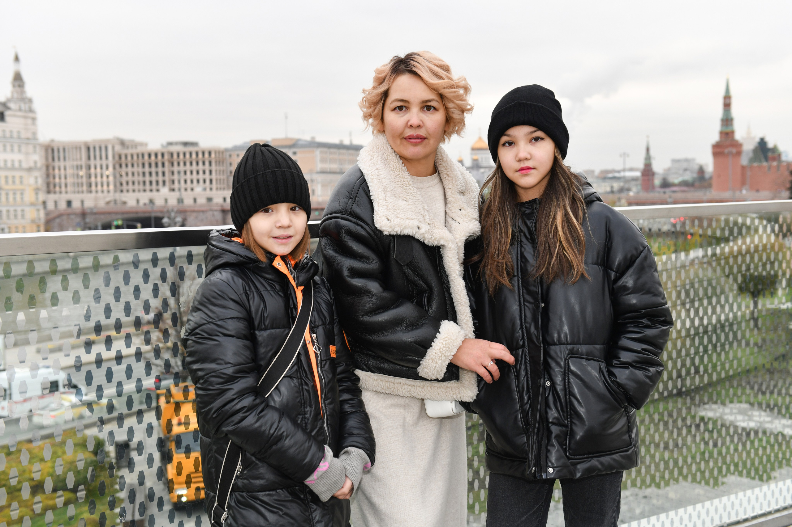 Прогулка в парке Зарядье. Свадебный и портретный фотограф в Москве Галина Борисова