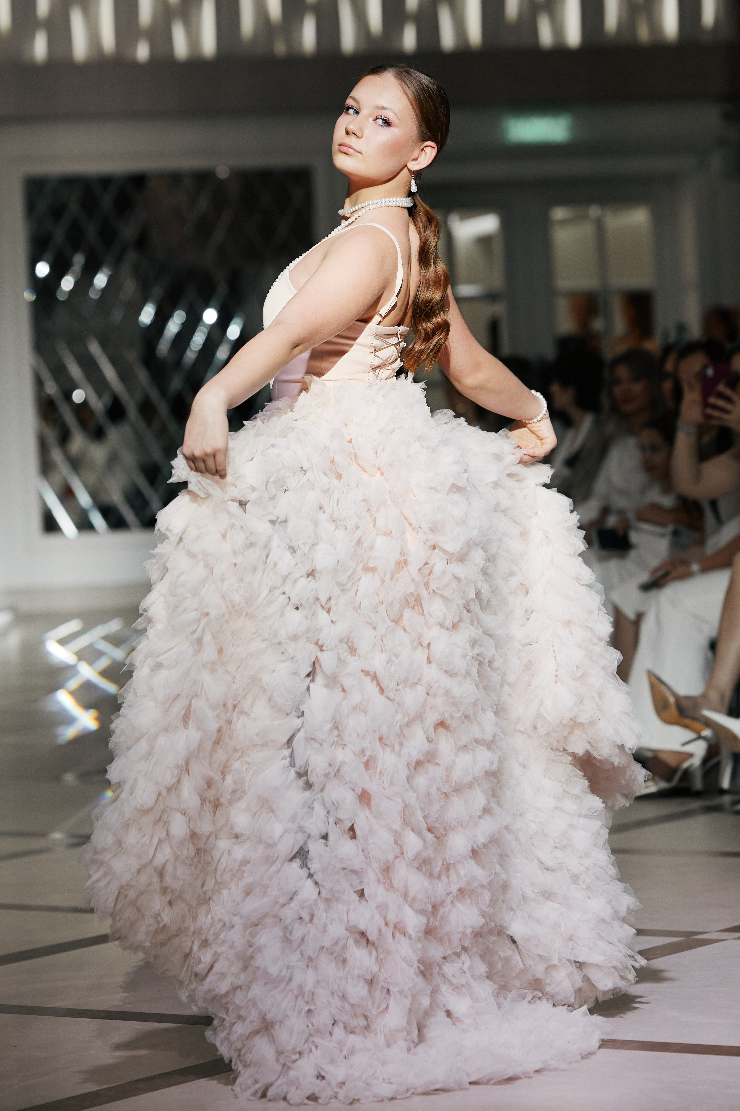 KRASNODAR FASHION WEEK 14.06. Свадебный репортажный фотограф краснодар максим дремов дрёмов фотосессия студия цена
