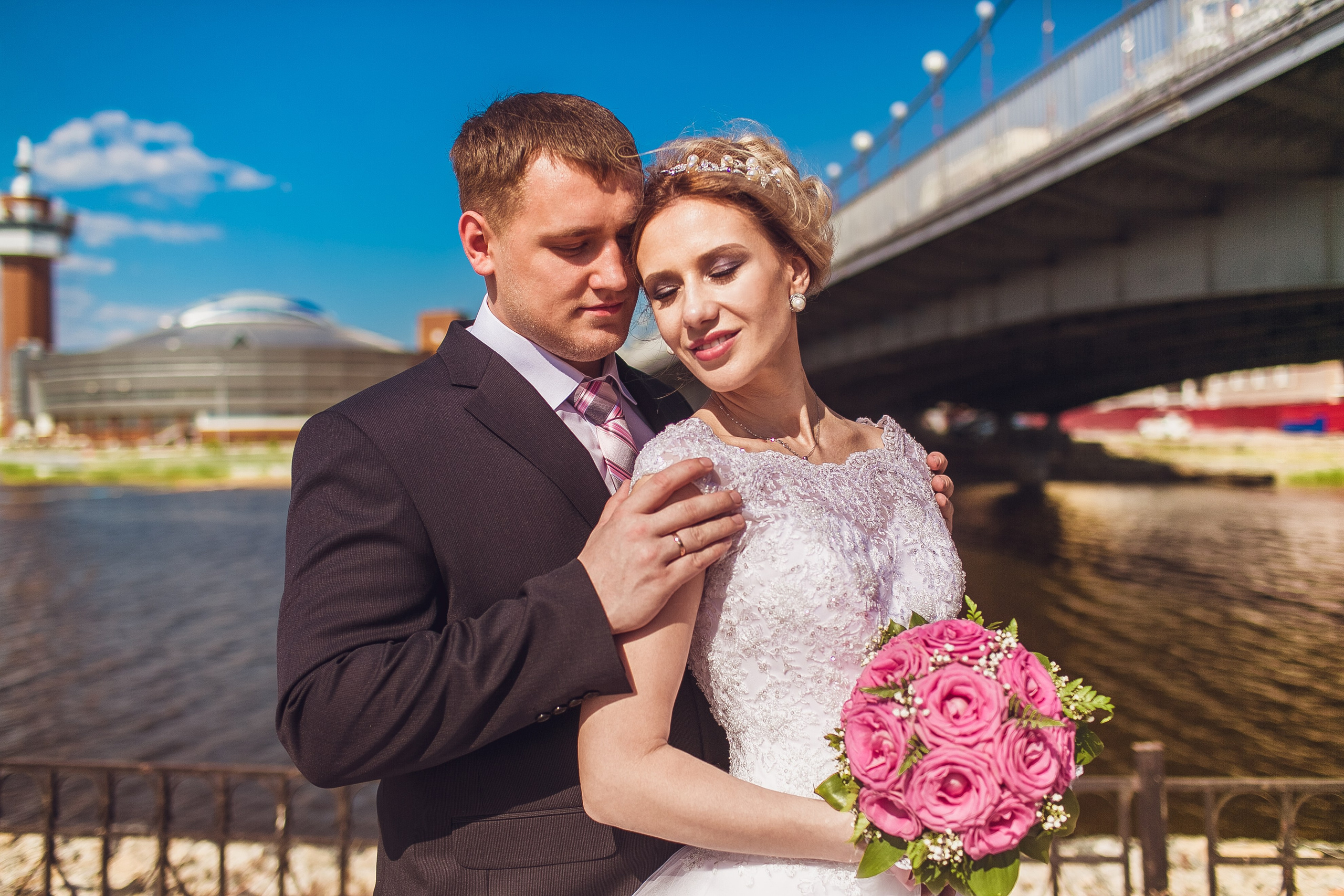 Летнее свадебное фото. Фотограф Надежда Куин, Якутск