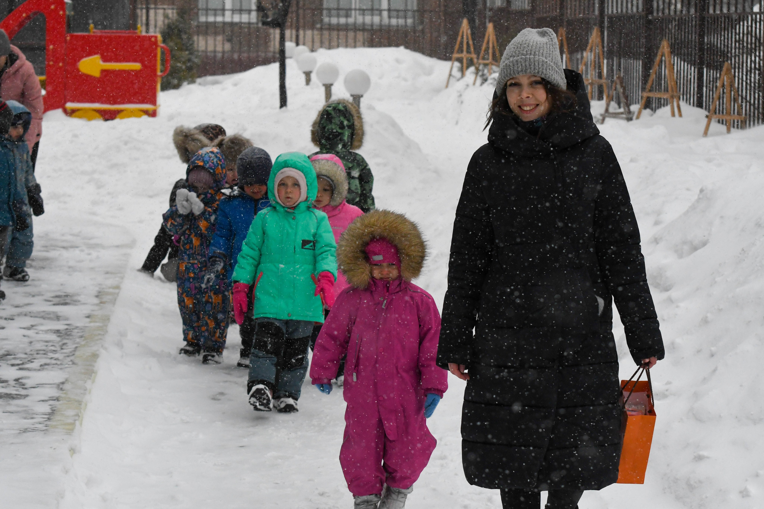 2024 г 2 февраля. Прогулка. Гоголя. Репортажный и детский фотограф в Новосибирске