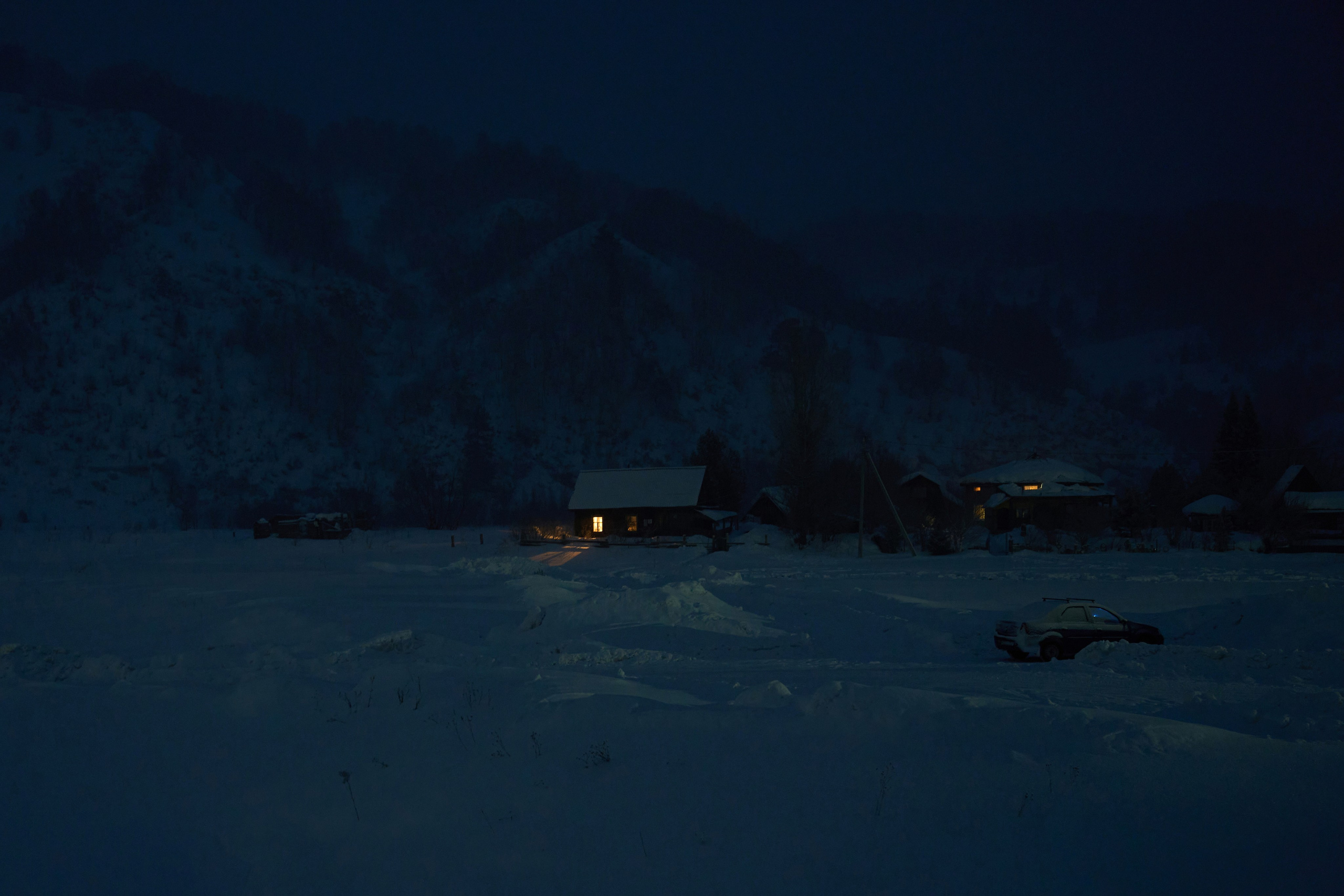 Lyubov Arbachakova’s house in Siberia, March 7, 2025.Today, residents heat their homes with a mix of coal and wood — a compromise that keeps them warm but fills the air with carbon monoxide.There is no gas network in the region. Coal is mined in the Kemerovo region — it is cheaper and more accessible.