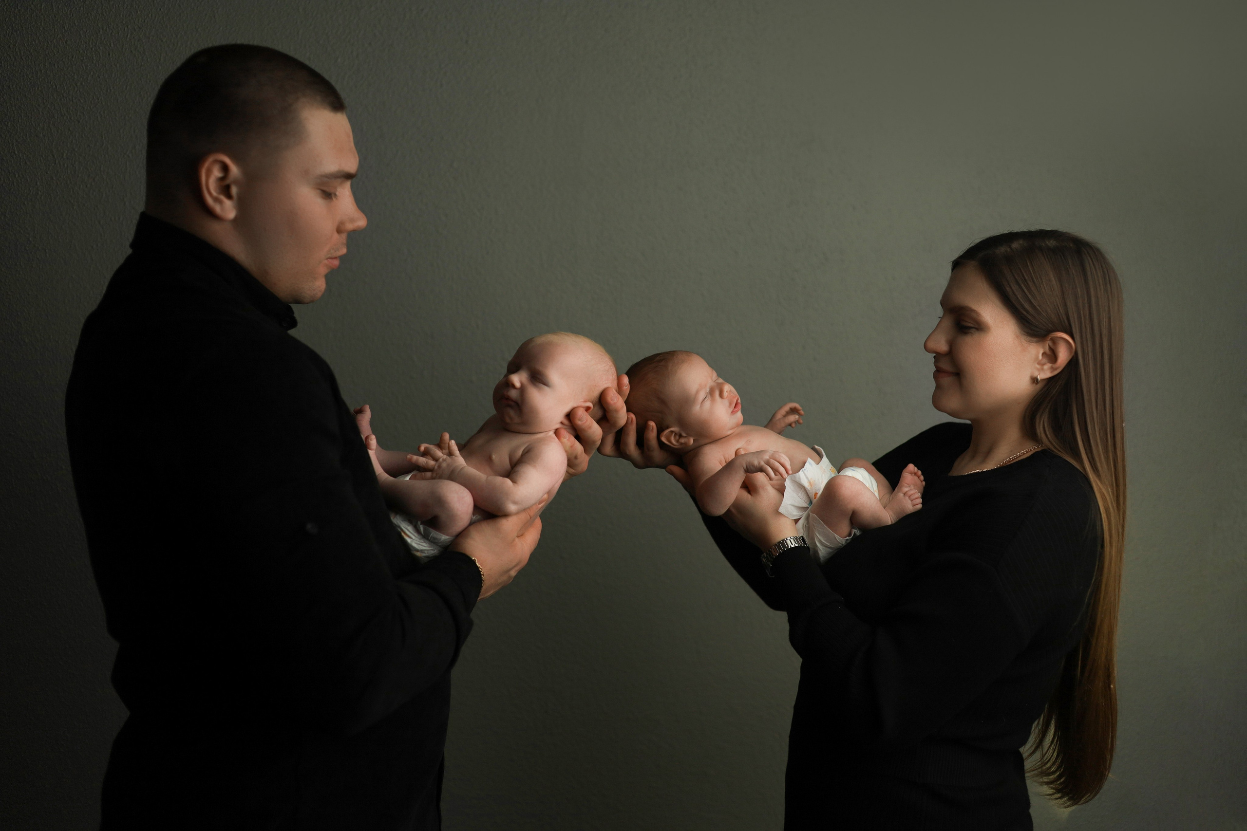 Двойни. Фотограф новорожденных Саратов