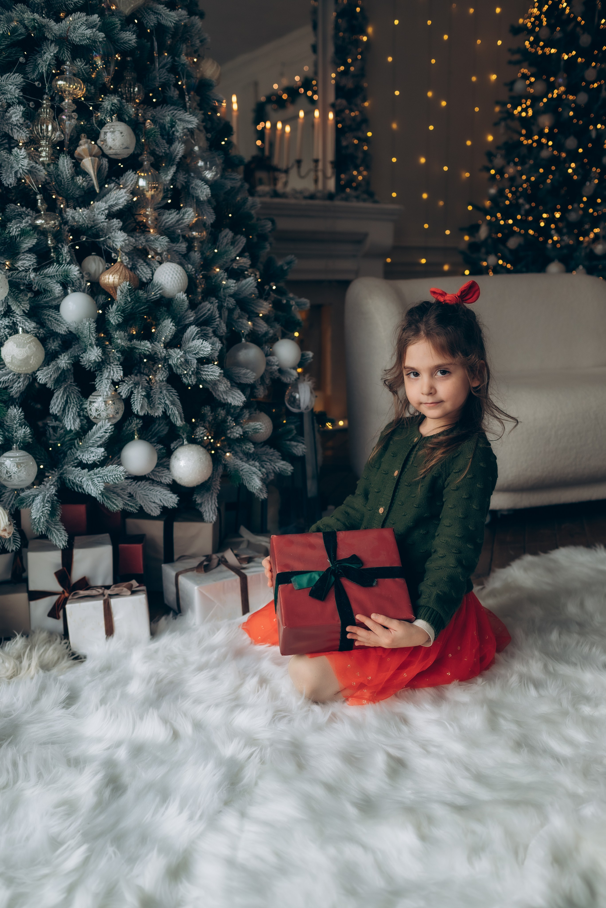 Новогодняя съемка Ксюша с дочками. Семейный фотограф в Тюмени Ксения Мязитова