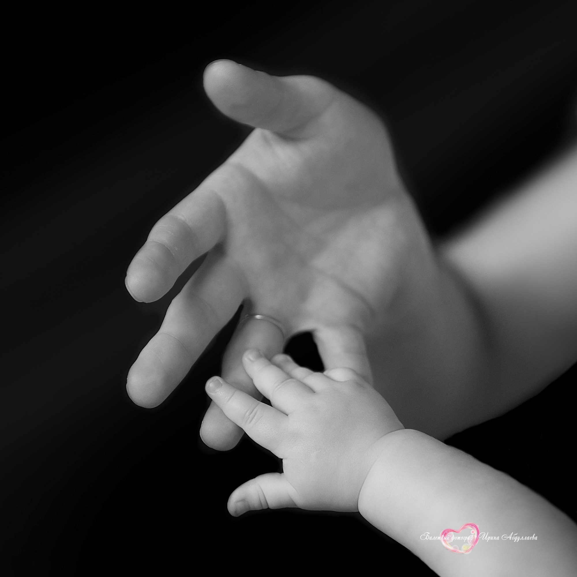 Семейная фотосессия Мирон 5 мес