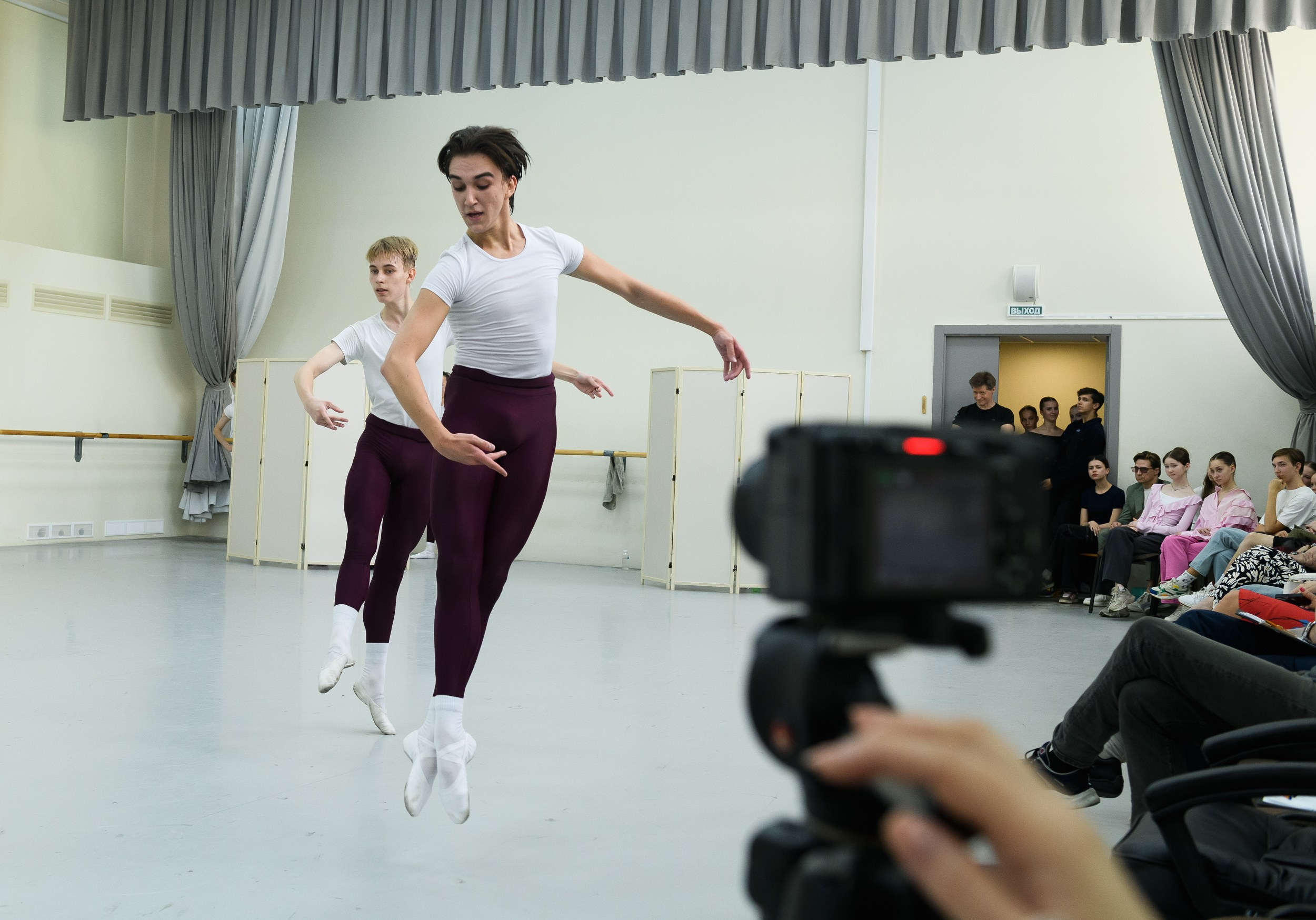 Госэкзамен 1 курса МГХУ им. Лавровского