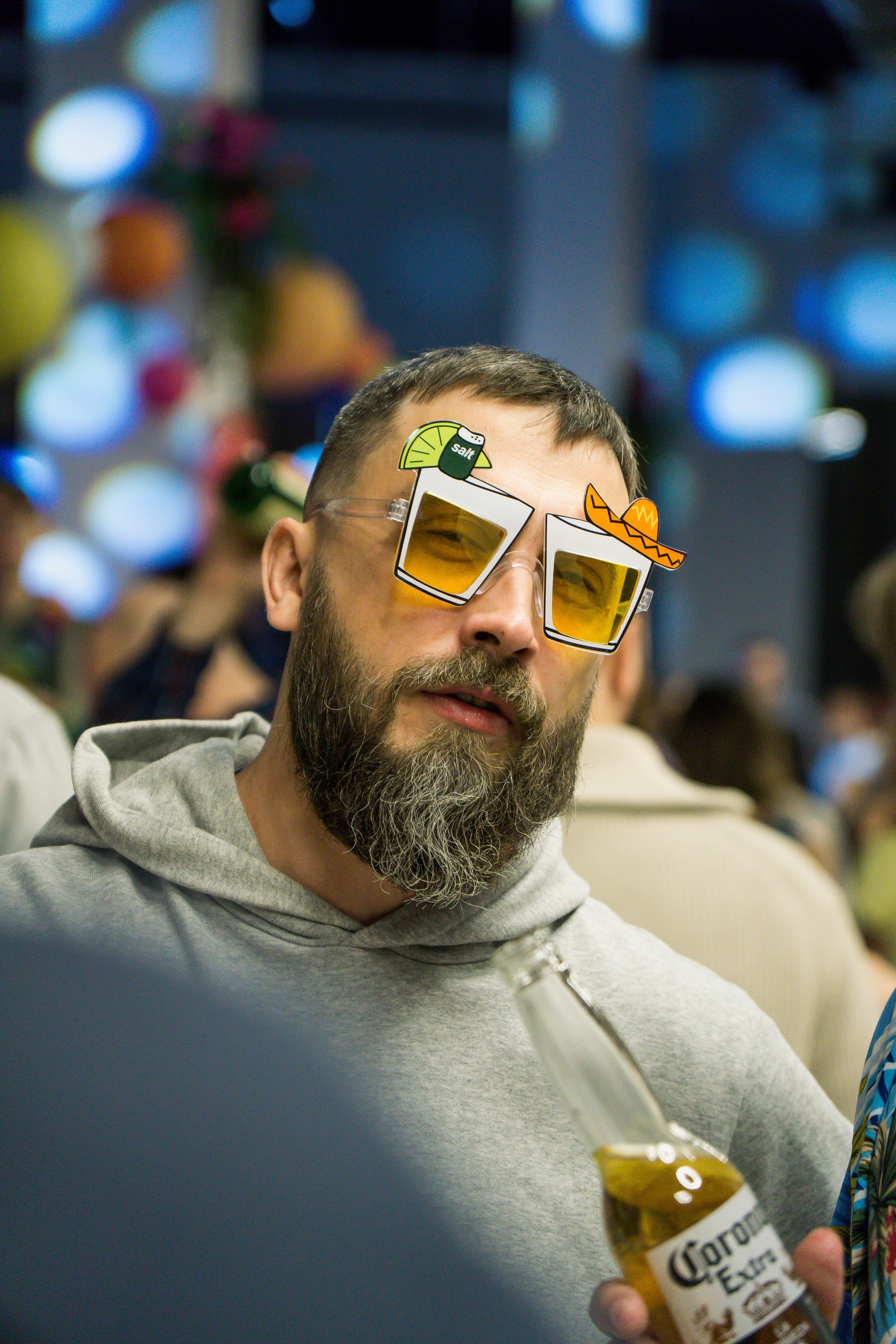 МТС корпоратив Гавайская вечеринка. Фотограф