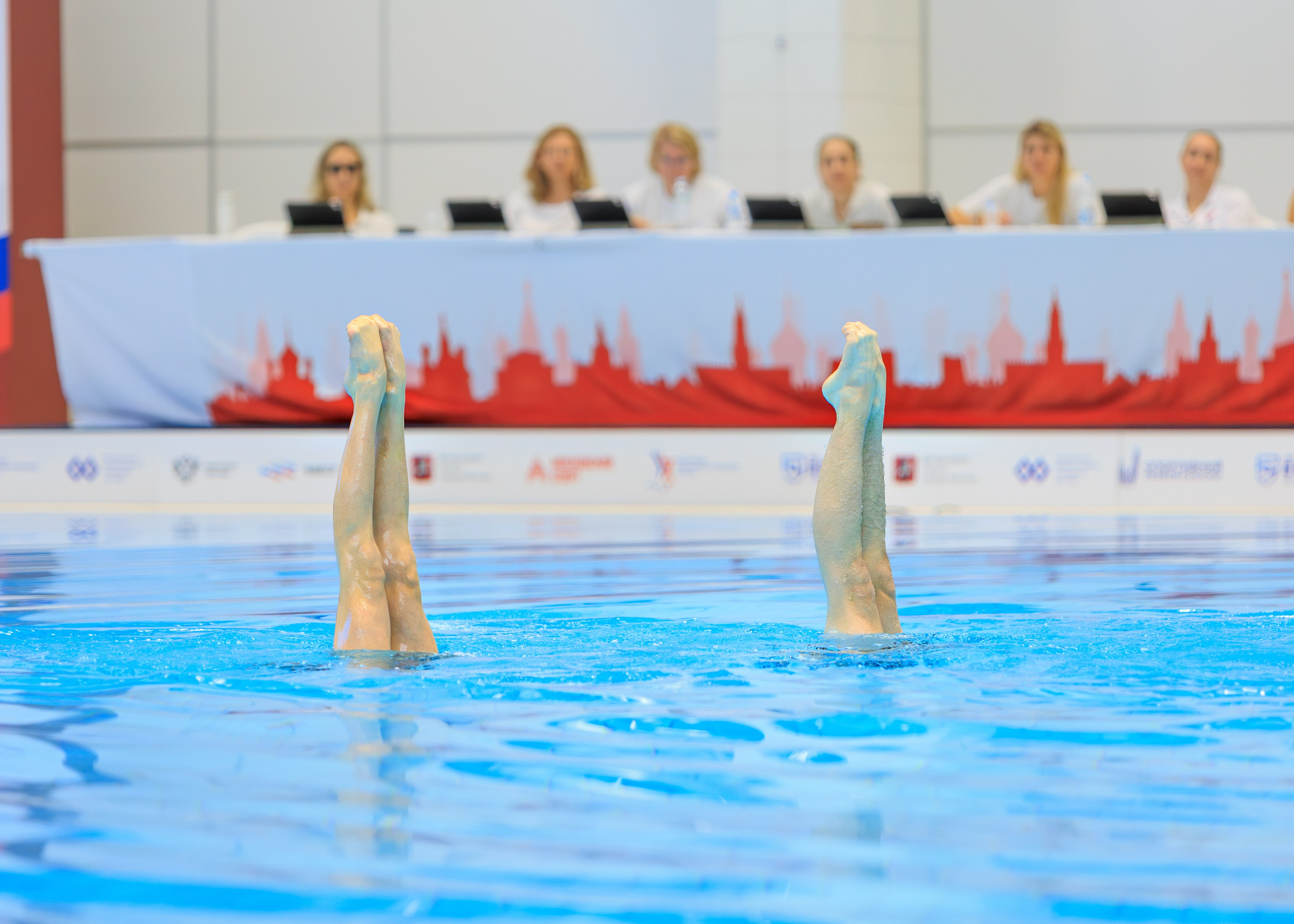 Первенство России по синхронному плаванию дуэт смешанный — техническая программа. Выпускные альбомы и школьный фотограф в Подольске, Троицке, Щербинке, Москве и Московской области