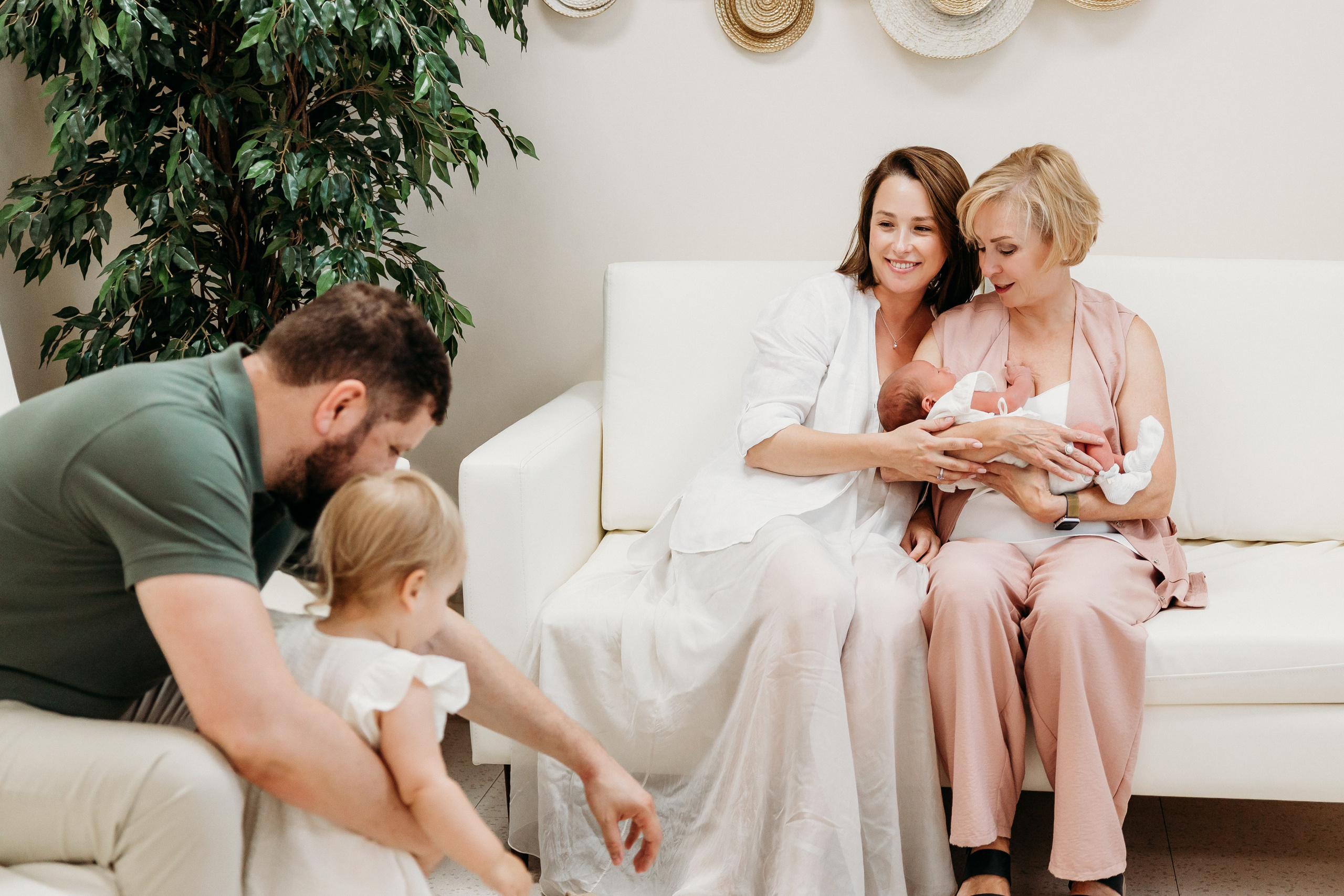 Лена. Семейный и детский фотограф в Краснодаре. Фотограф новорожденных. Фотограф ньюборн. Фотограф родов Краснодар. Катя Угнивенко