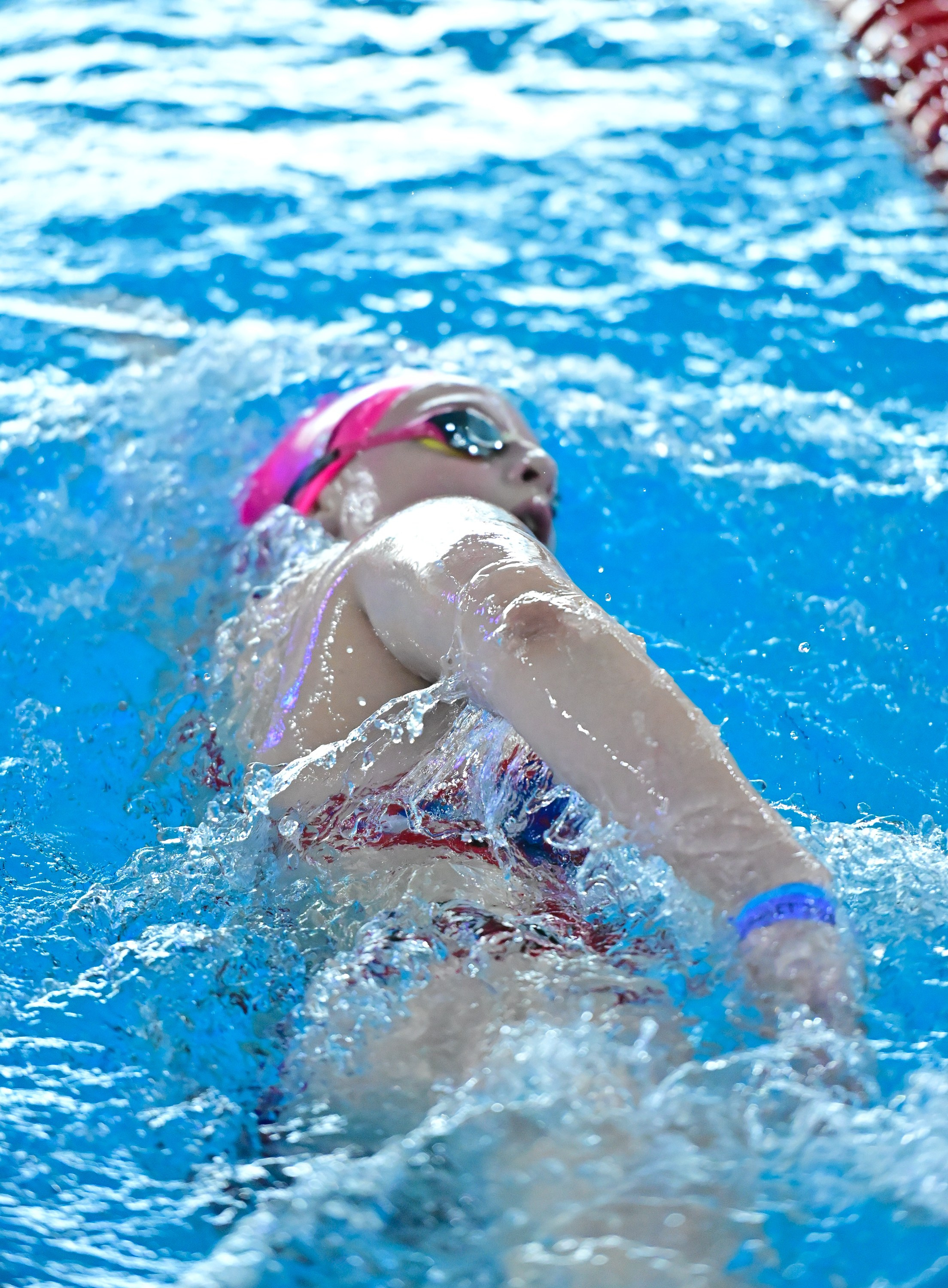 Swim rocket Бассейн ЗИЛ Москва 15.04.2026. Фотограф Михаил Гуменный