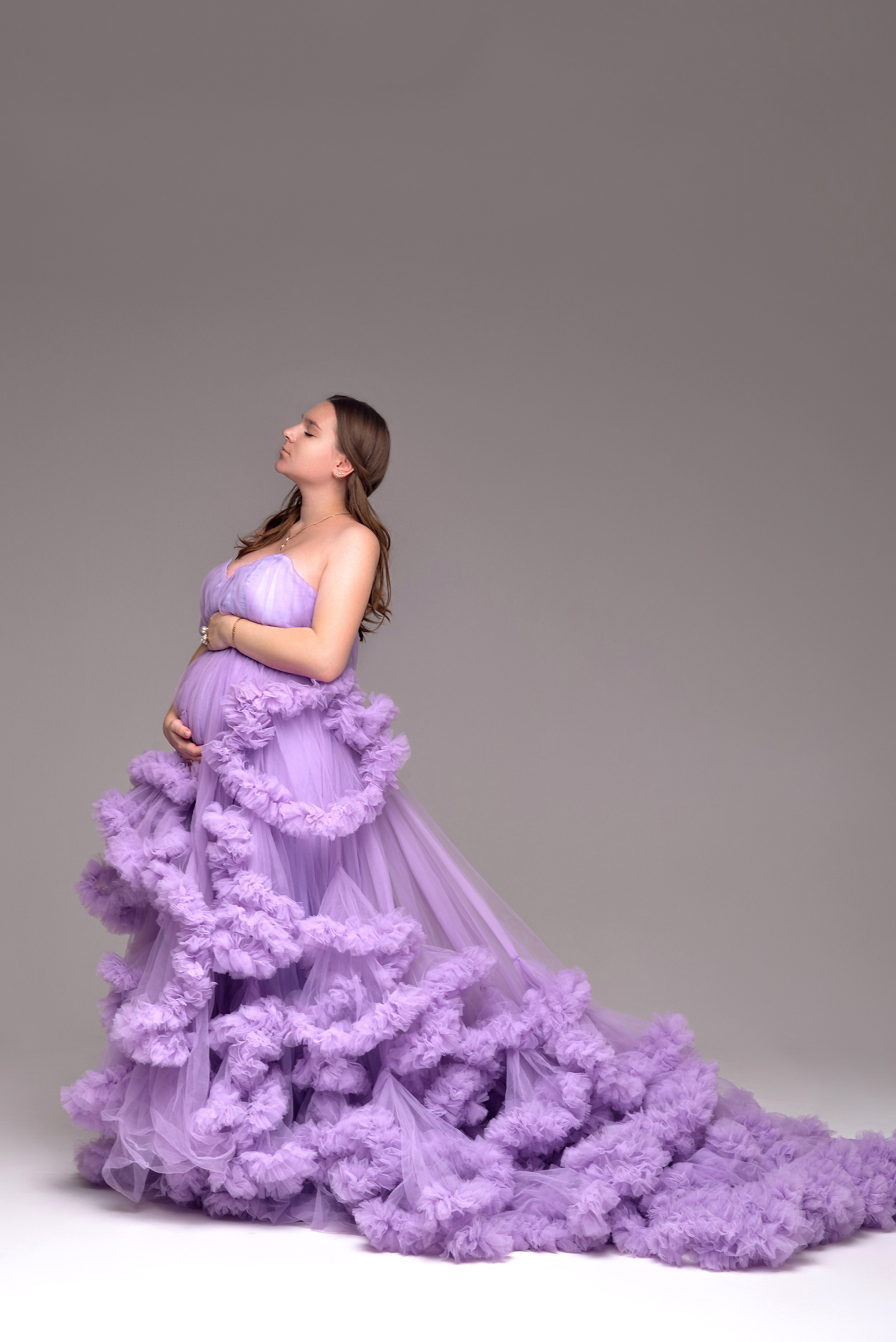 Алена и Дима беременность в студии. Семейный и свадебный фотограф Галина Абакумова, фотосессии в Белгороде