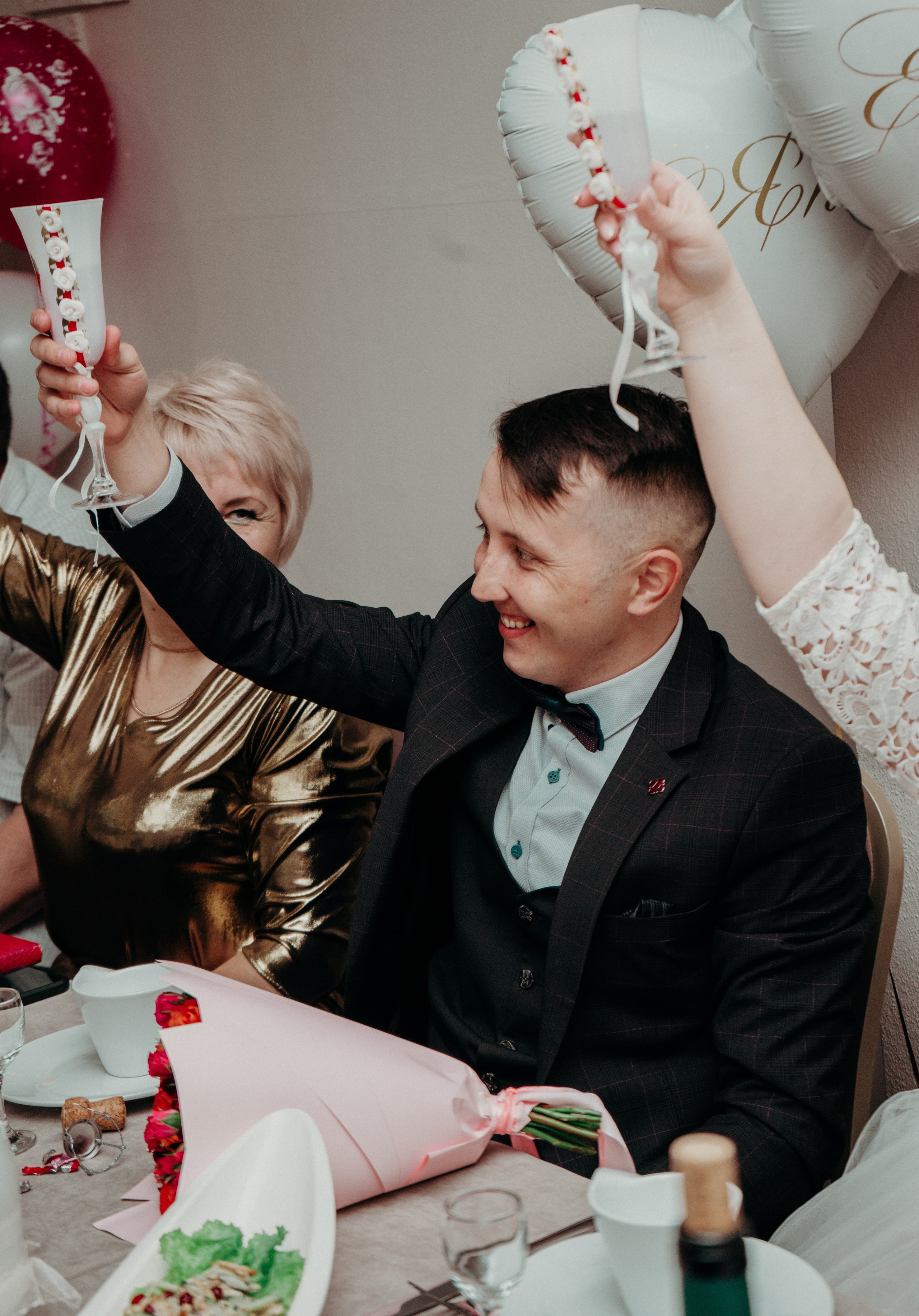 Фотографии с свадебного банкета Якова и Екатерины. Фотограф в Улан-Удэ. Свадебный фотограф в Улан-Удэ