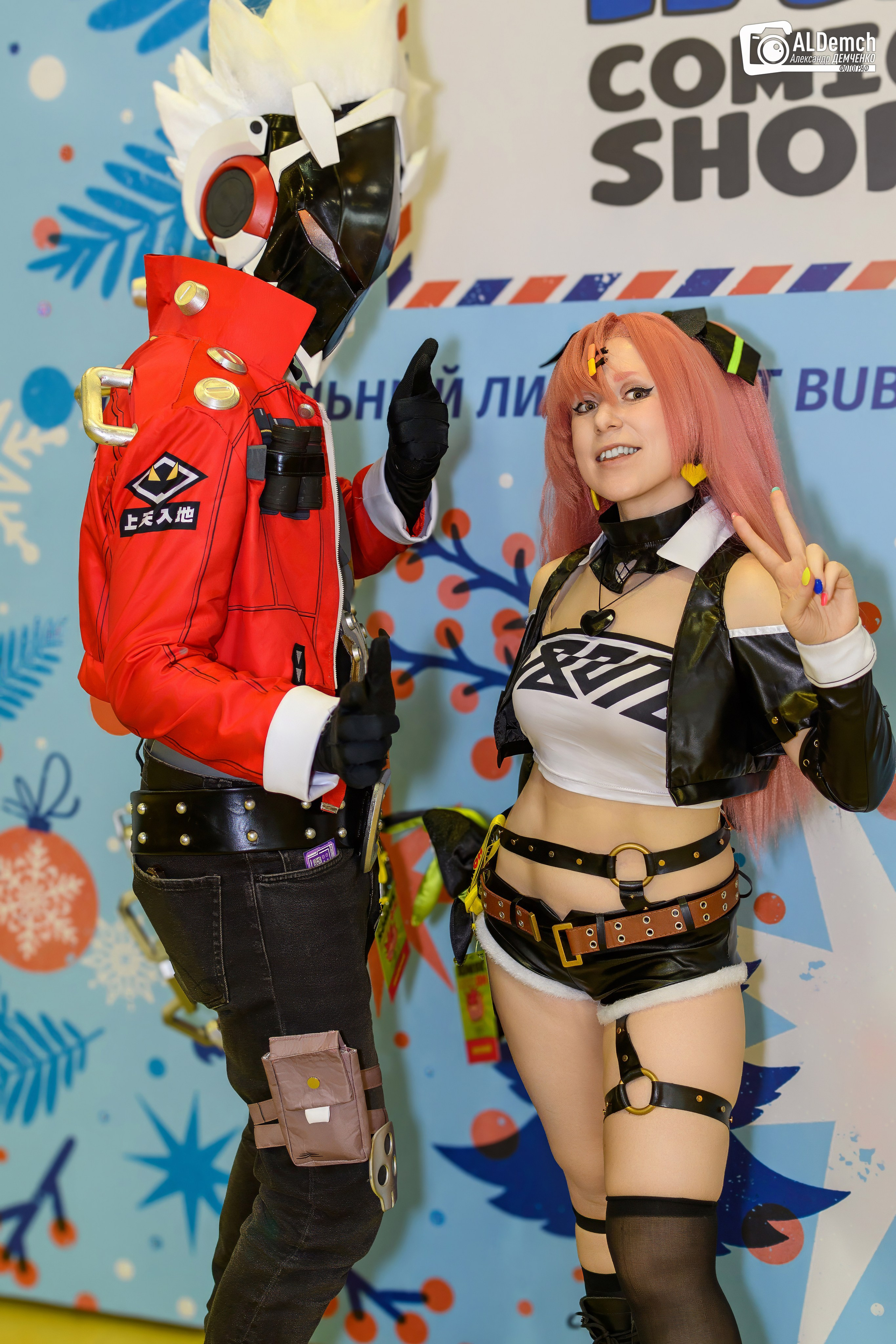 Аниме картинки персонажей и косплей фото в России Москве