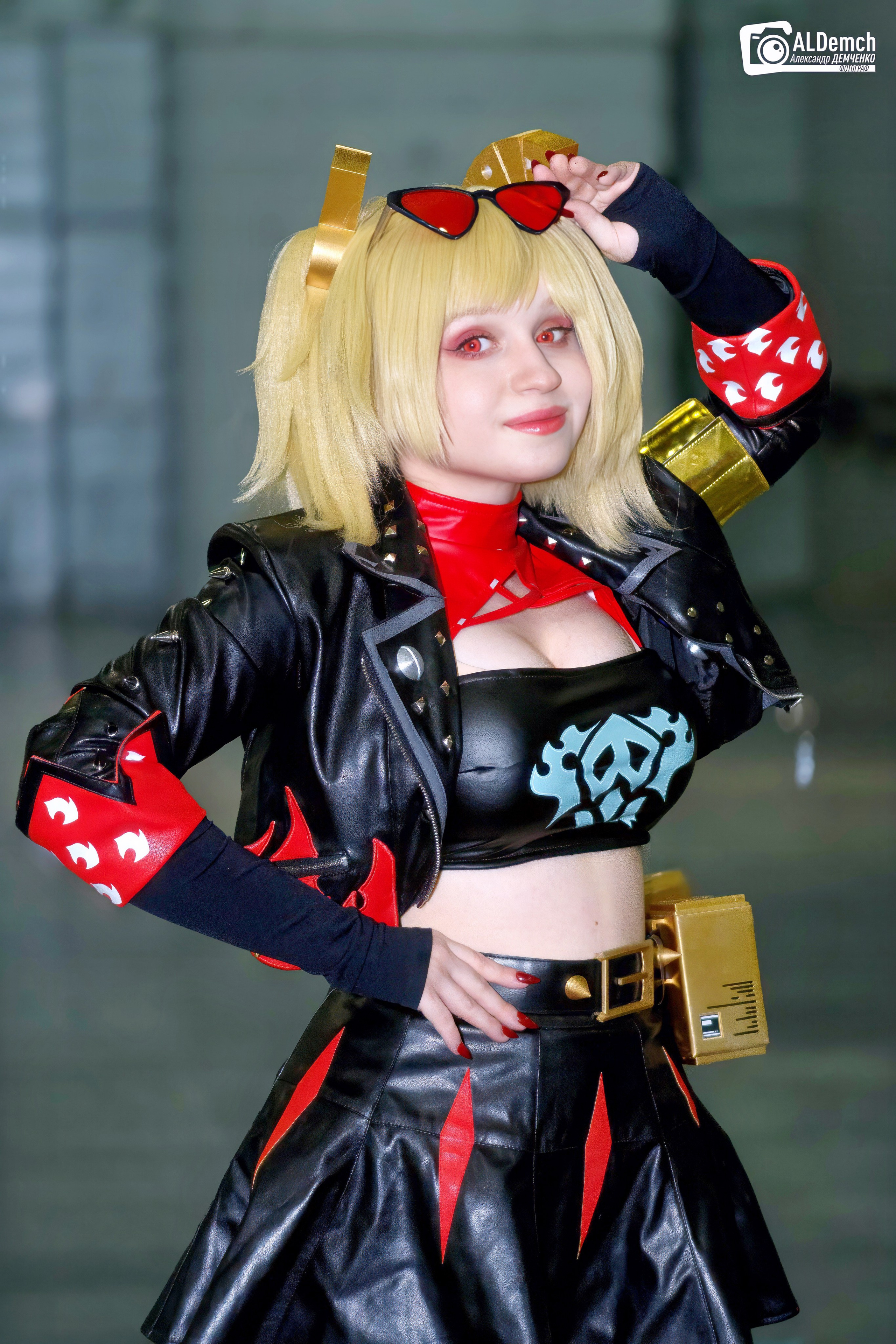 Аниме картинки персонажей и косплей фото в России Москве