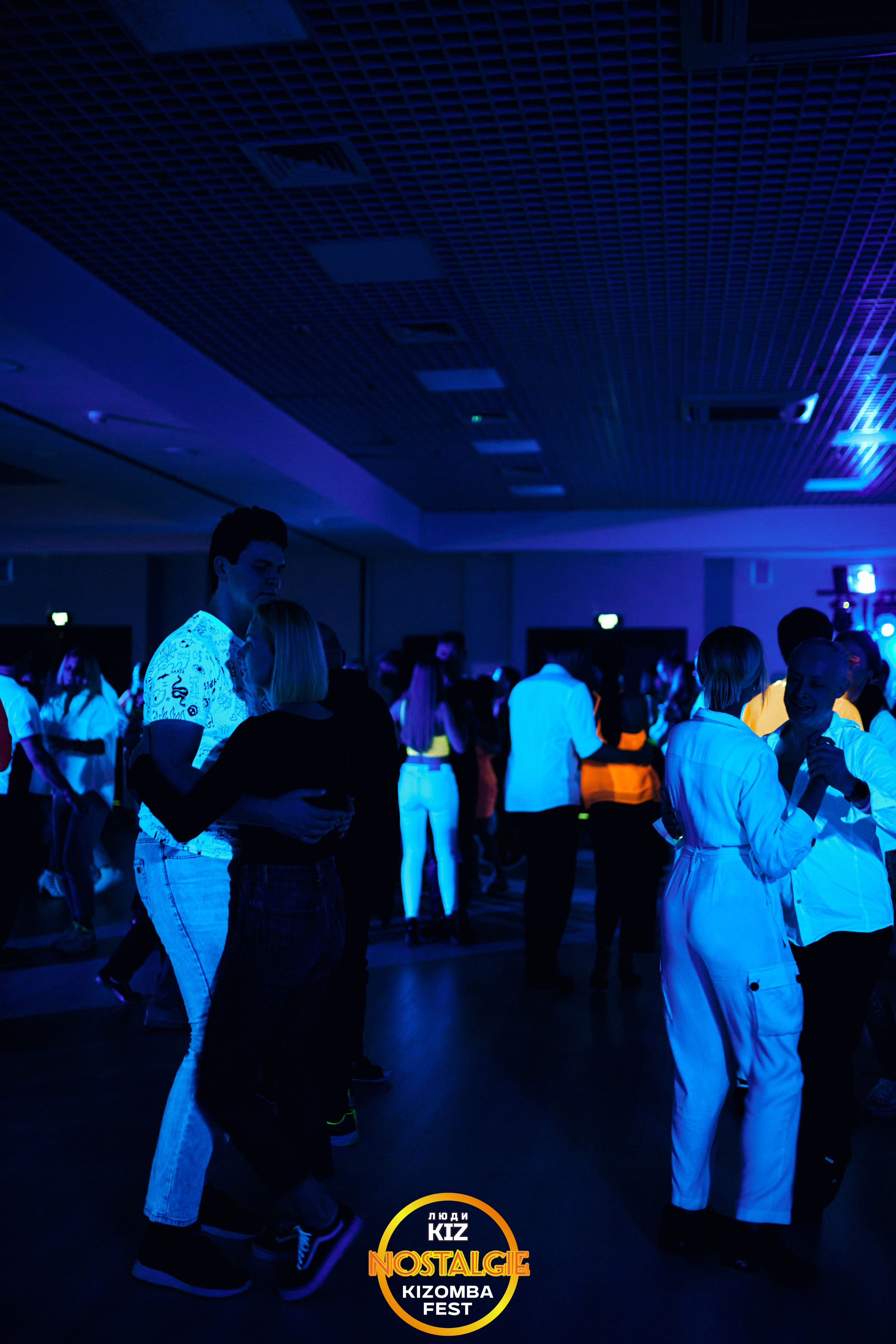 Neon party. Свадебный фотограф