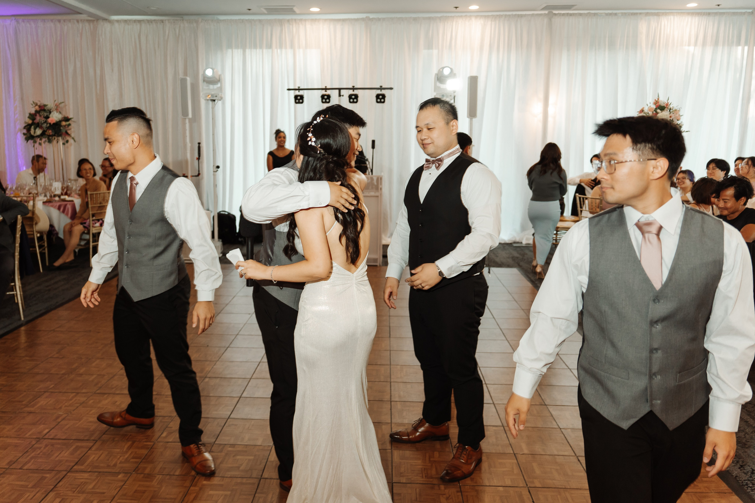 2025-08-16_AndreaChristopher. Ретушер Зенькевич Света