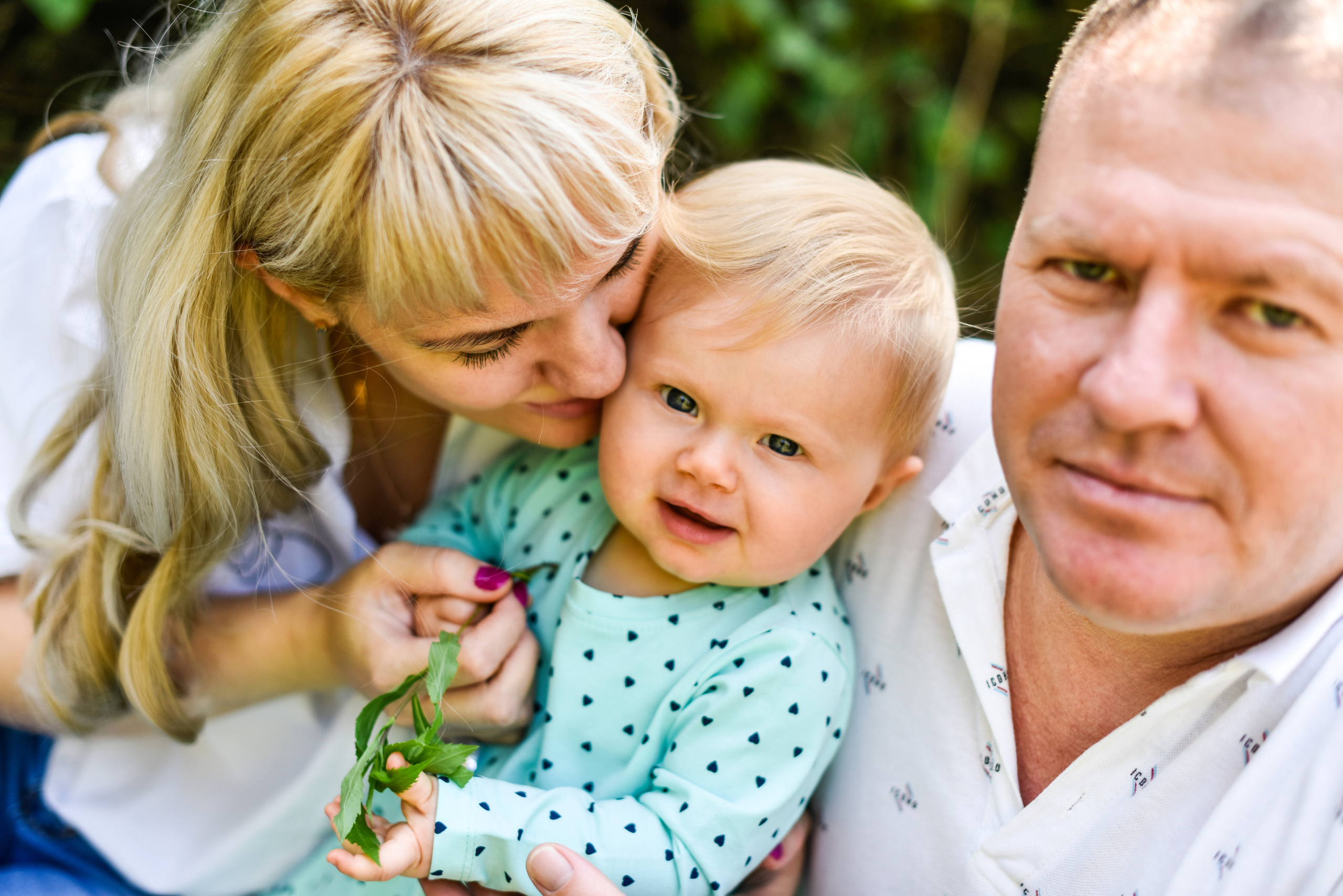 Семья Юленьки, Леонида и Милы