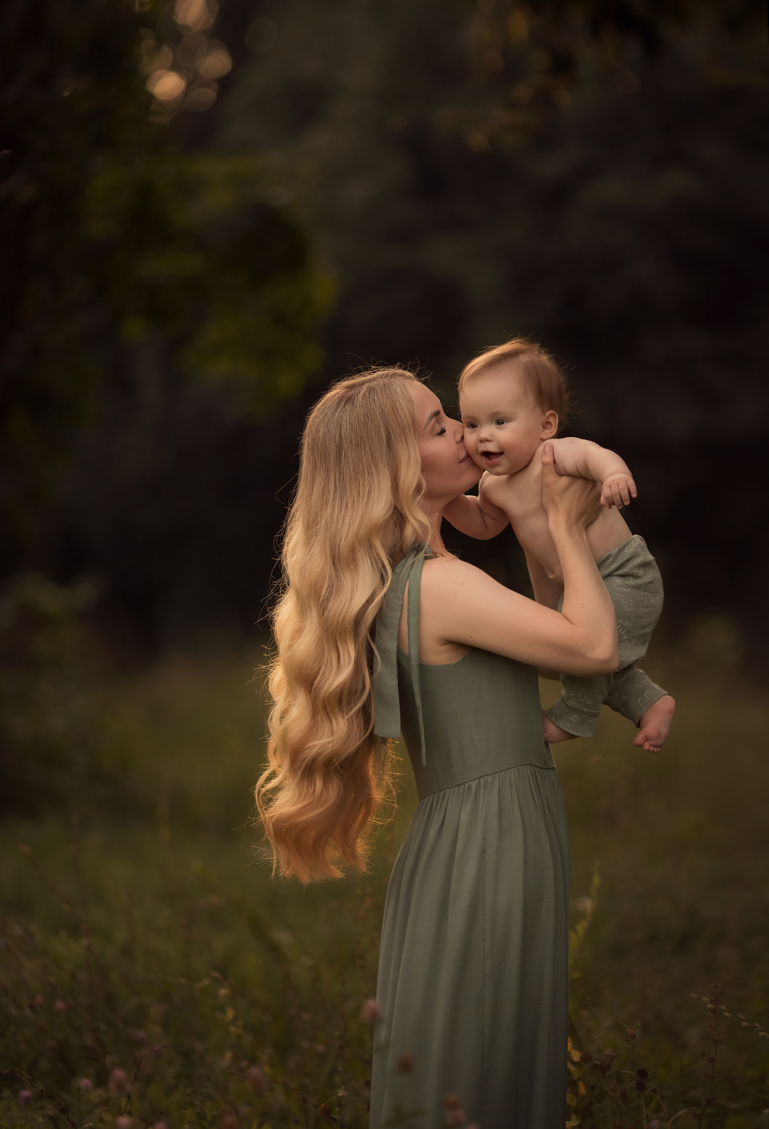 Мамина нежность. Семейный и детский фотограф в Саратове Полина Коткина
