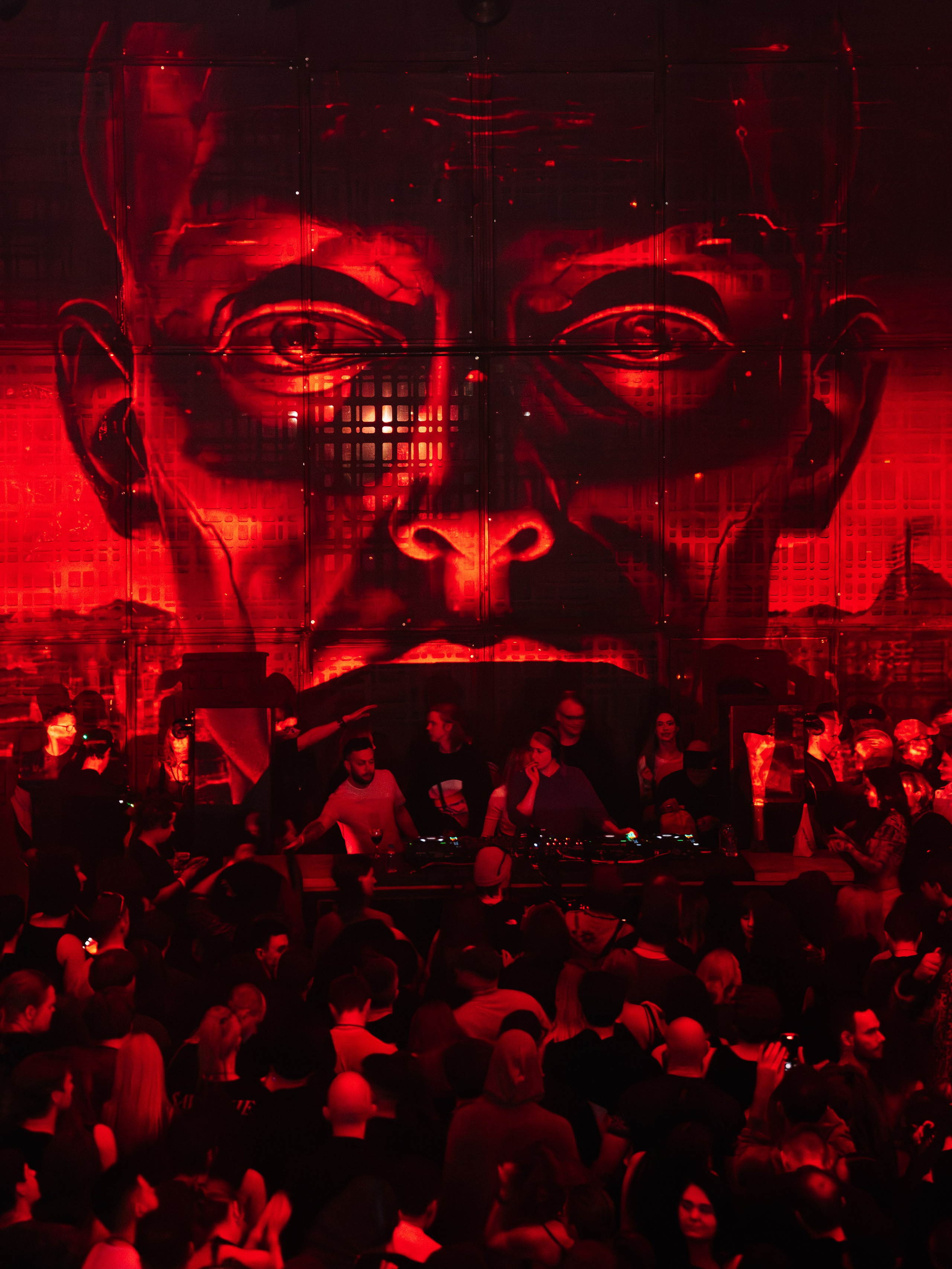 SICK YEARS, ARMA ╳ SILA SVETA. @tomrus: Рустам Шагиморданов — фотограф