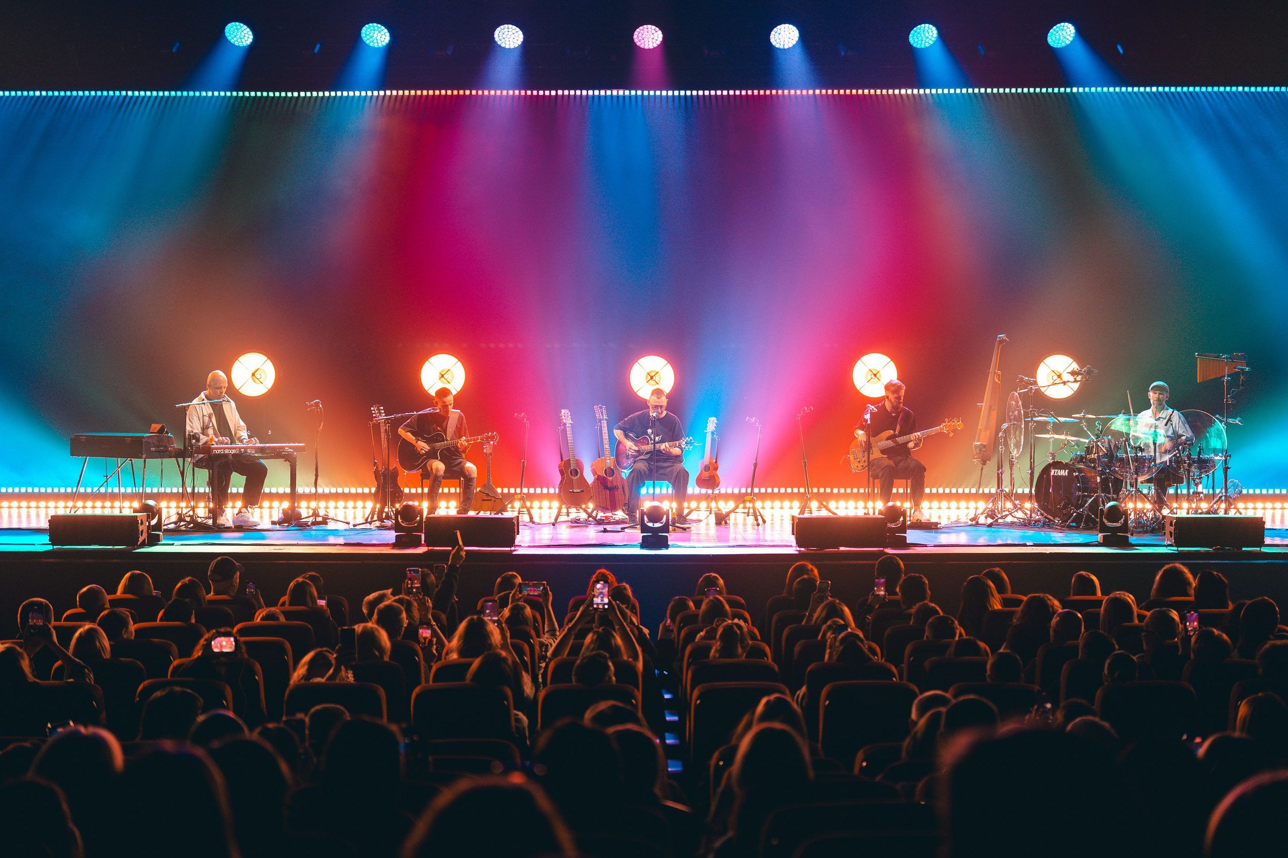 Звери. Магия музыки в кадре: Концертная Фотография