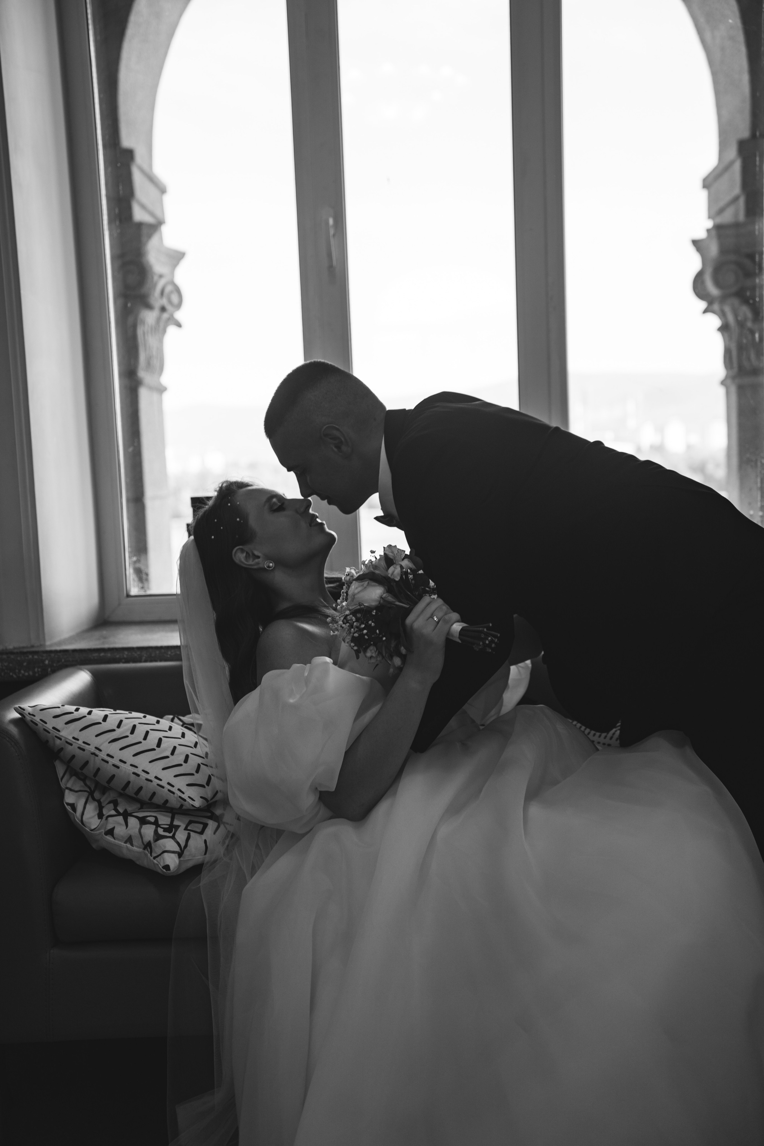 Василий и Ангелина. Фотограф и видеограф Олег Игнатов | Свадьбы, Love Story, реклама и корпоративы — Красноярск