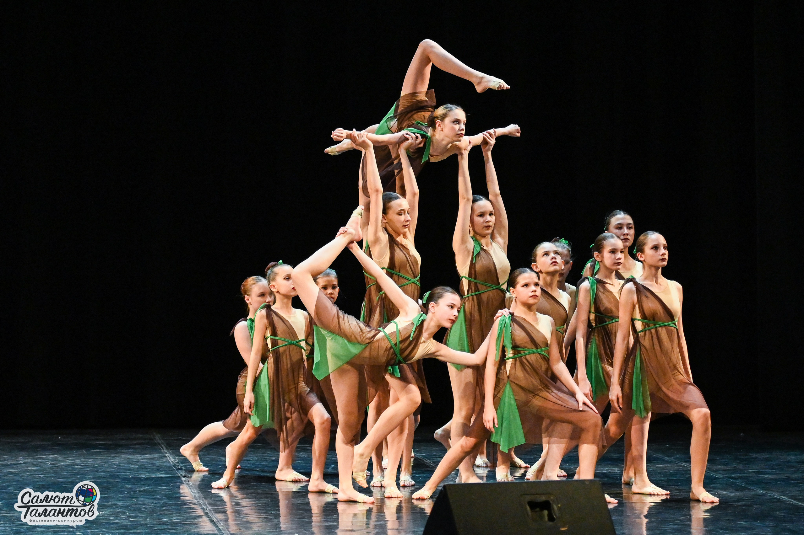 31.10.2024 6-й Международный Творческий Фестиваль-Конкурс «СЕРДЦЕ УРАЛА» г. Екб. Медиастудия Фото Концепт