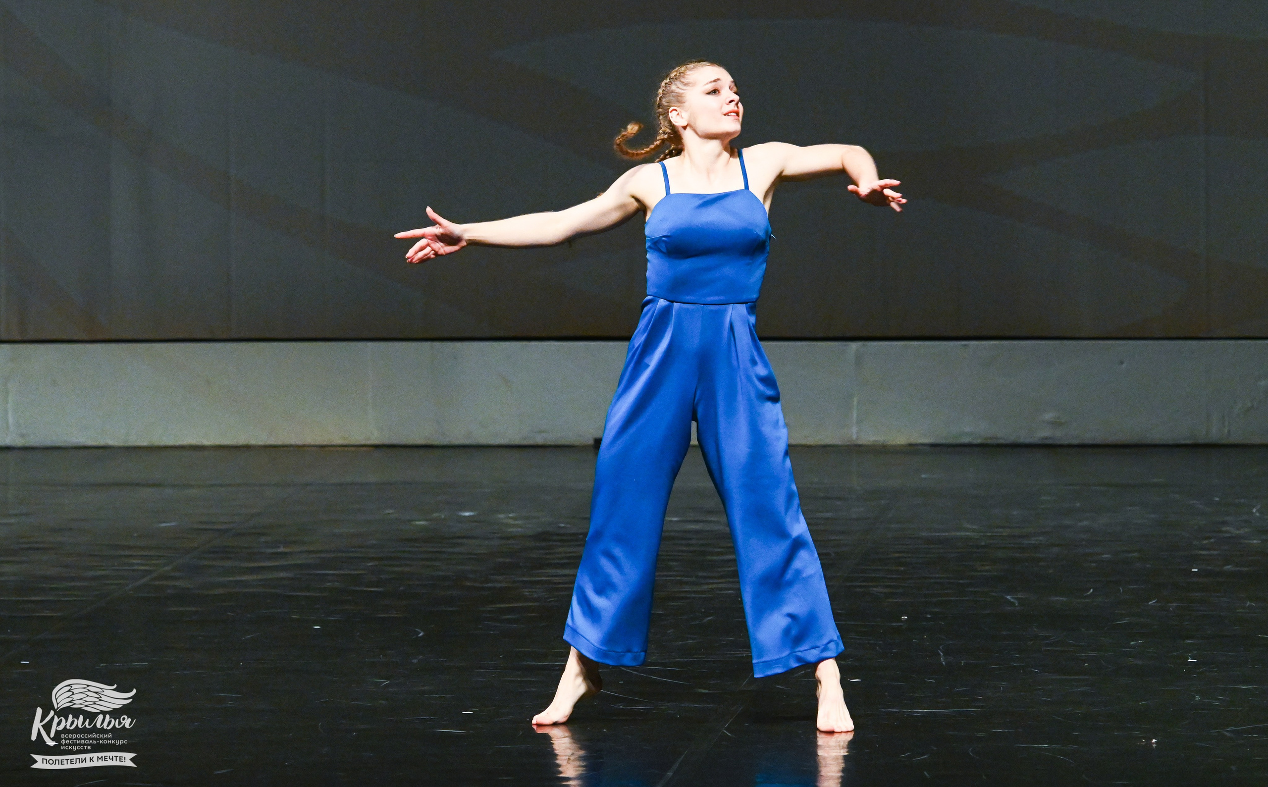 04.06.2025 Всероссийский фестиваль-конкурс искусств «Крылья» г. Санкт- Петербург. Медиастудия Фото Концепт