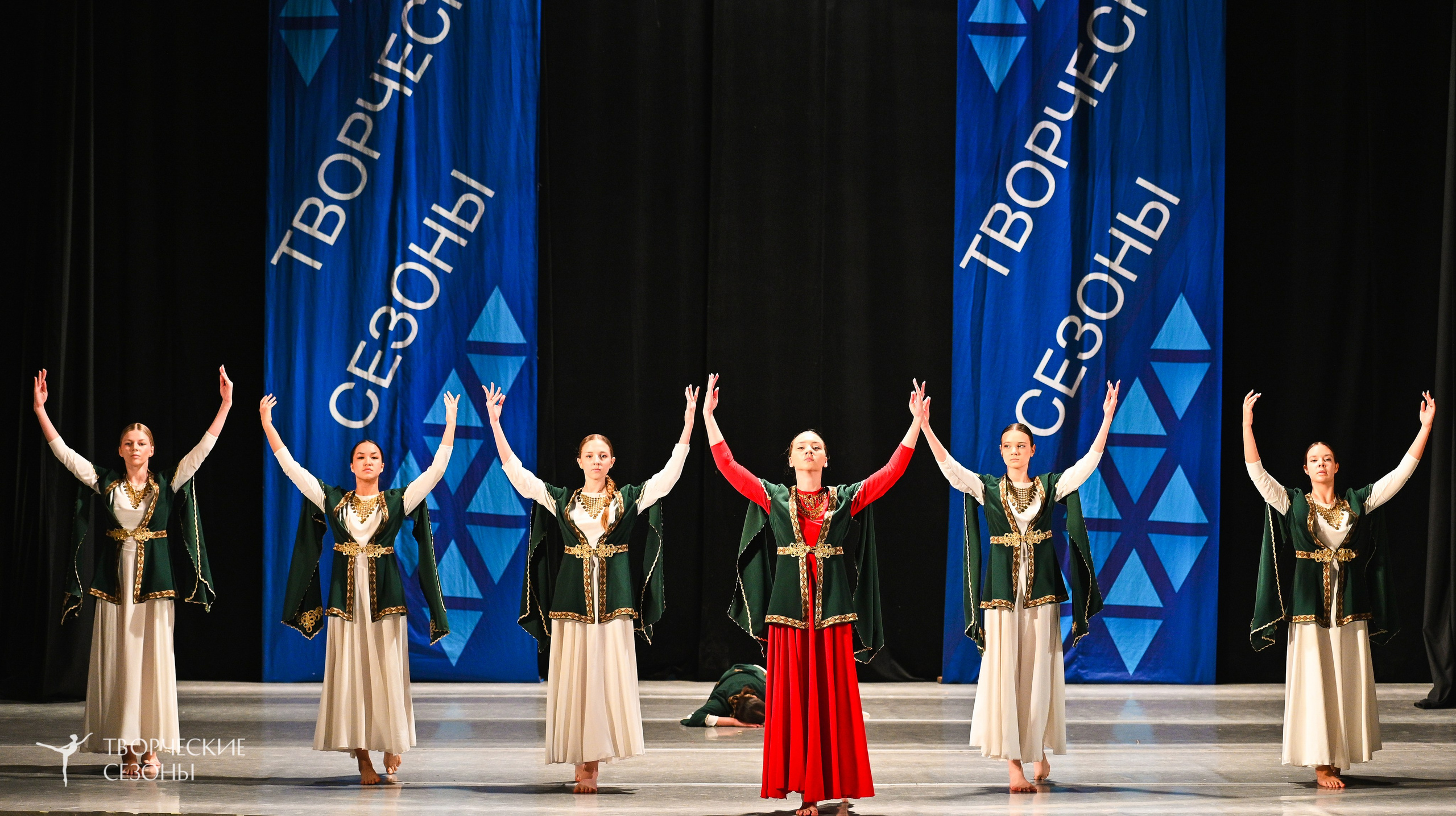 22.11.2025 IV Всероссийский хореографический фестиваль «Россия танцует на Волге». Медиастудия Фото Концепт