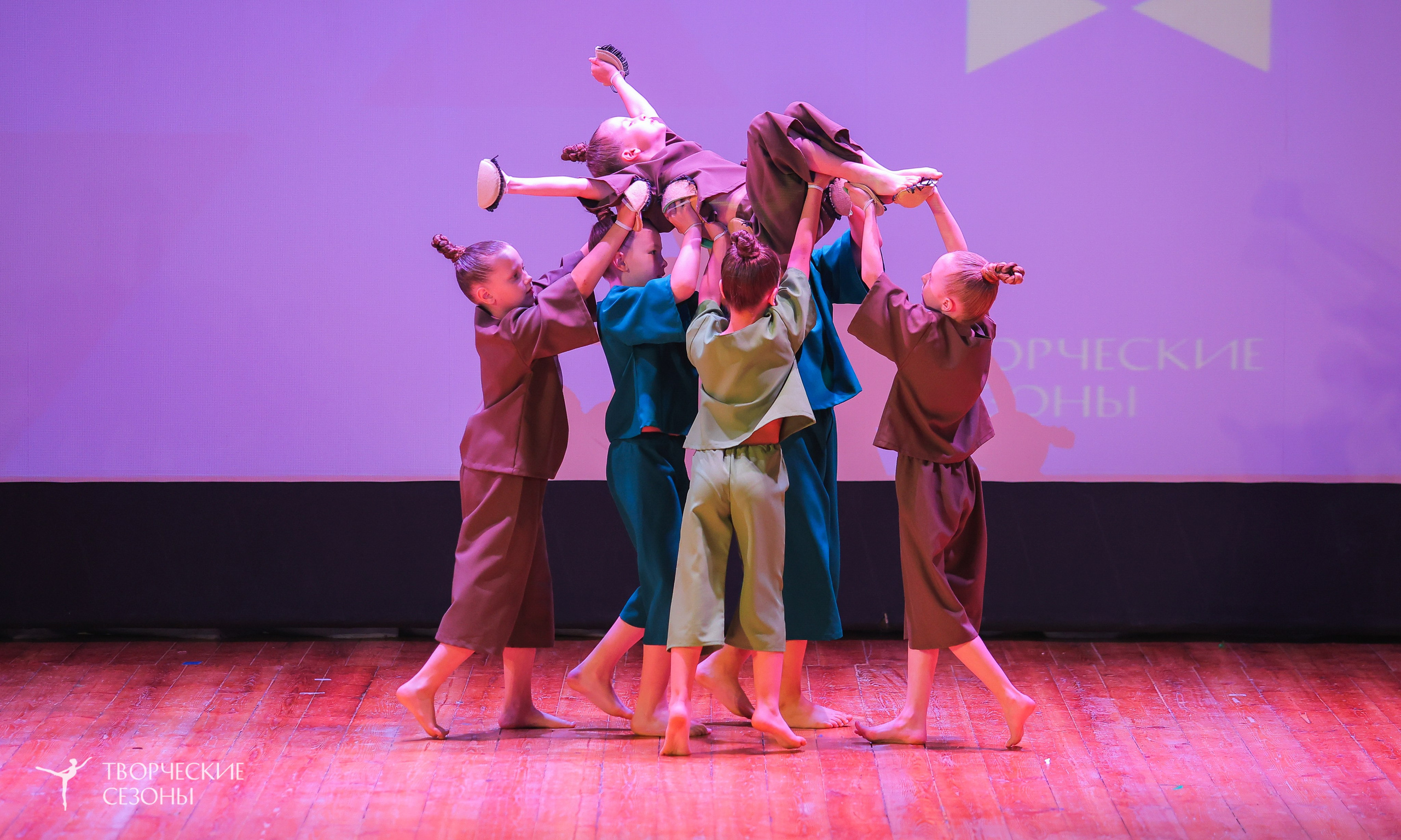 19.04.2025 «Творческие сезоны» Волгоградские ассамблеи искусств г. Волгоград. Медиастудия Фото Концепт