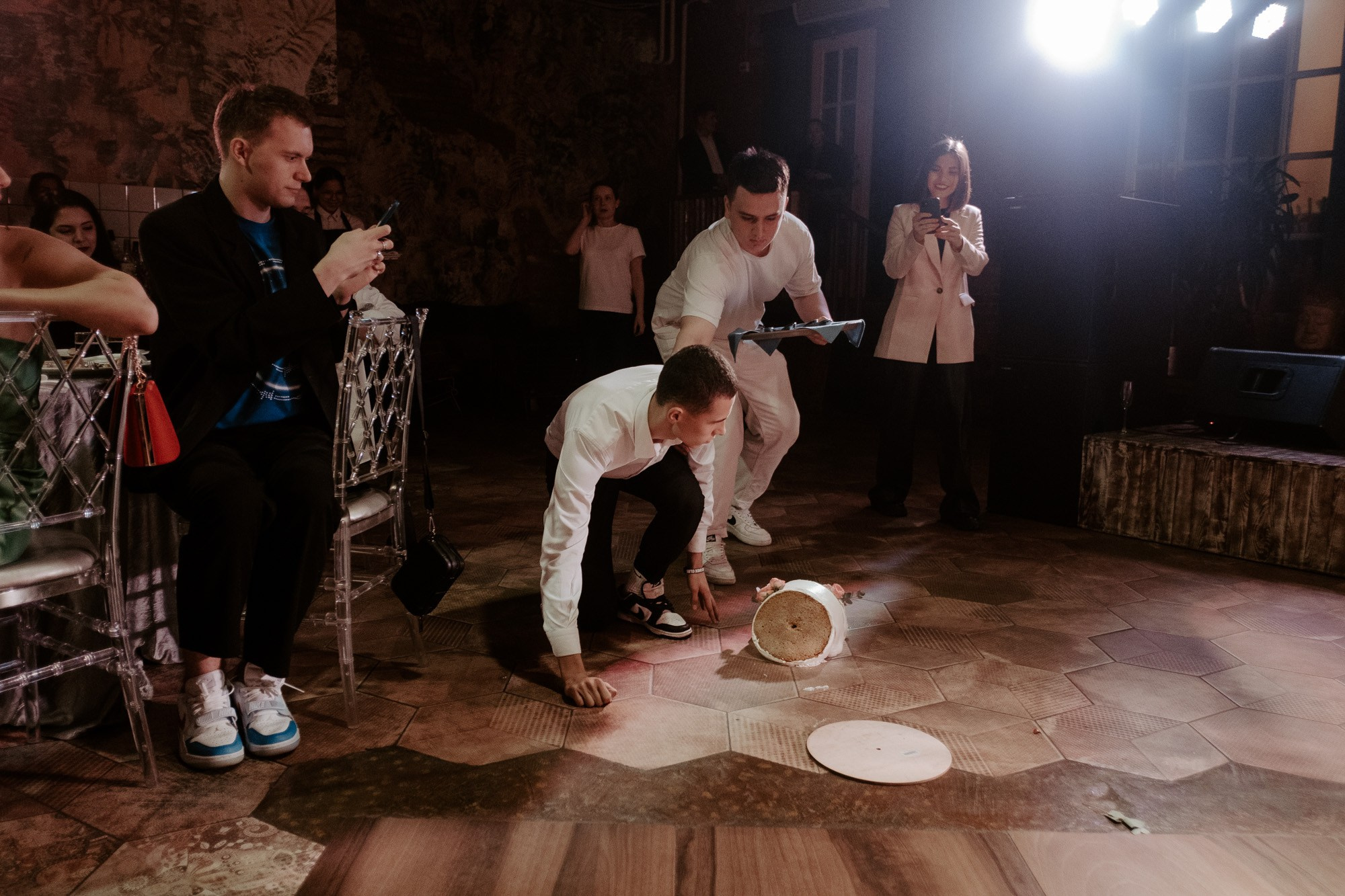 Позовем всех?. Свадебный фотограф Александра Тюлякова