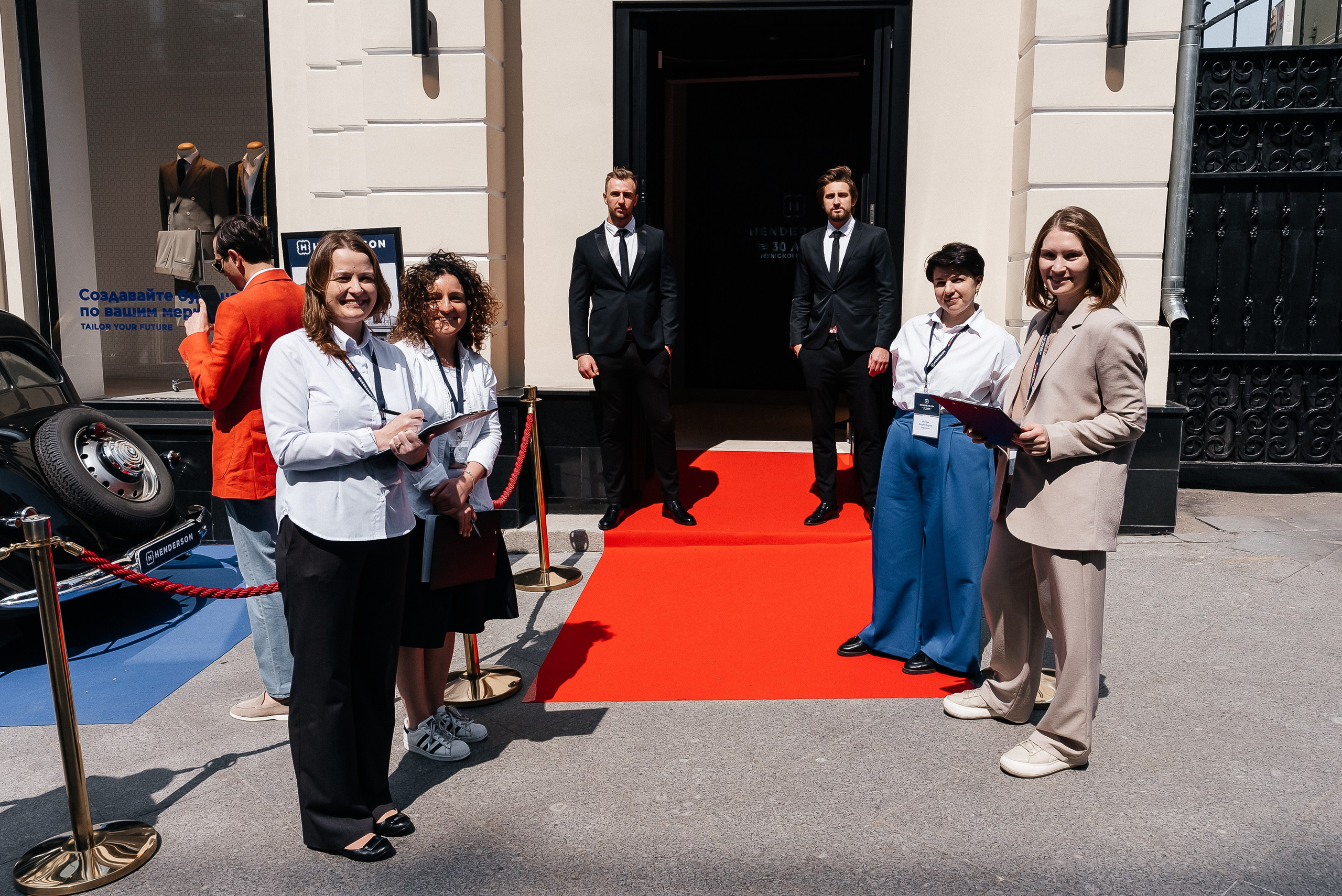 Henderson. Павел Краснов — Свадебный и репортажный фотограф в Москве