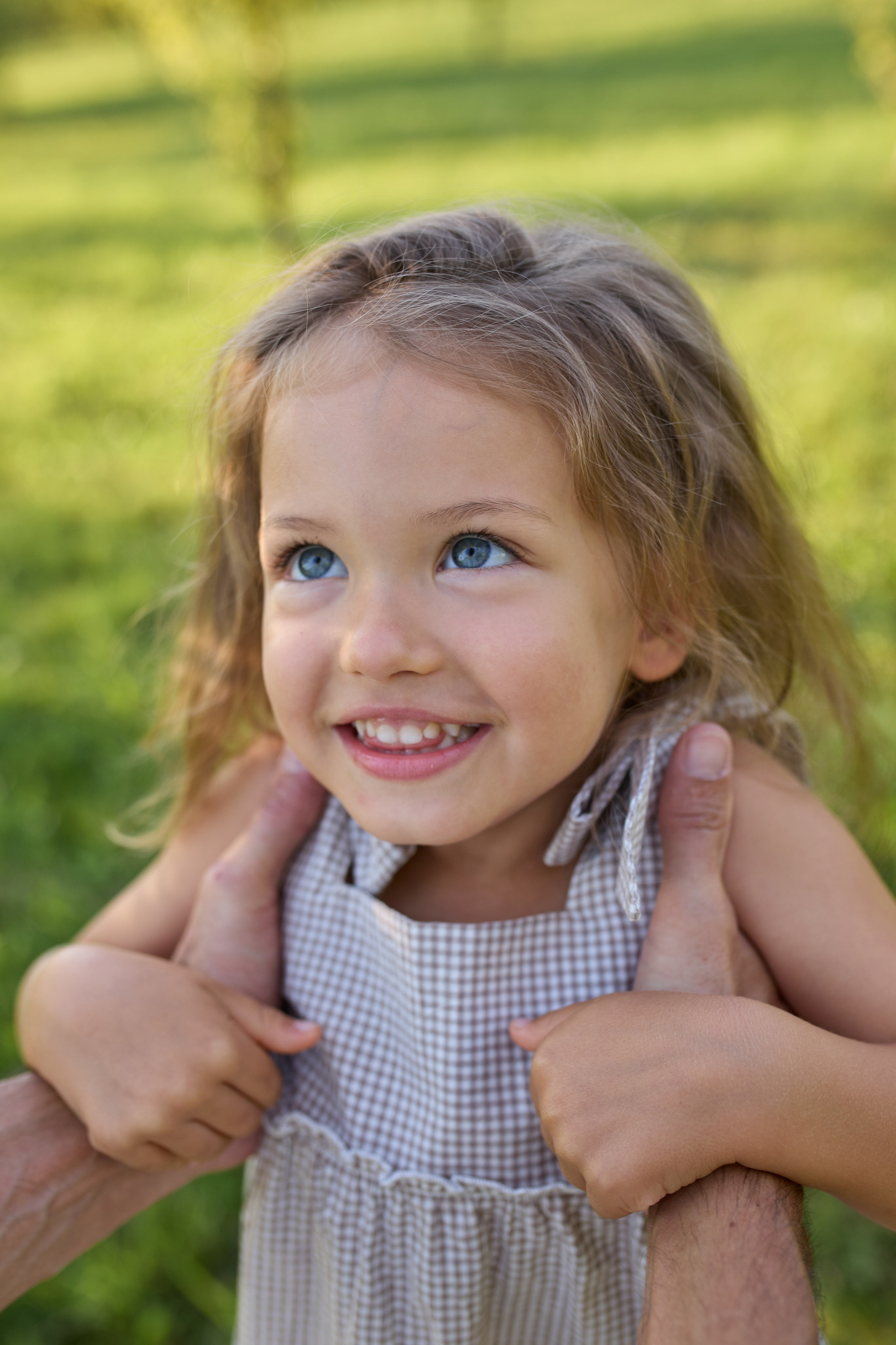 Летняя фотосессия в парке. Фотограф в Москве и Одинцово Кравченко Кристина