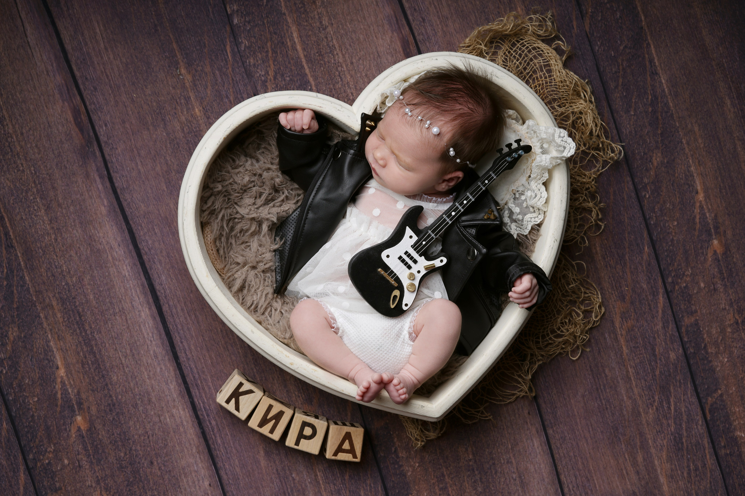 Новорожденные. Фотограф новорожденных Тюмень