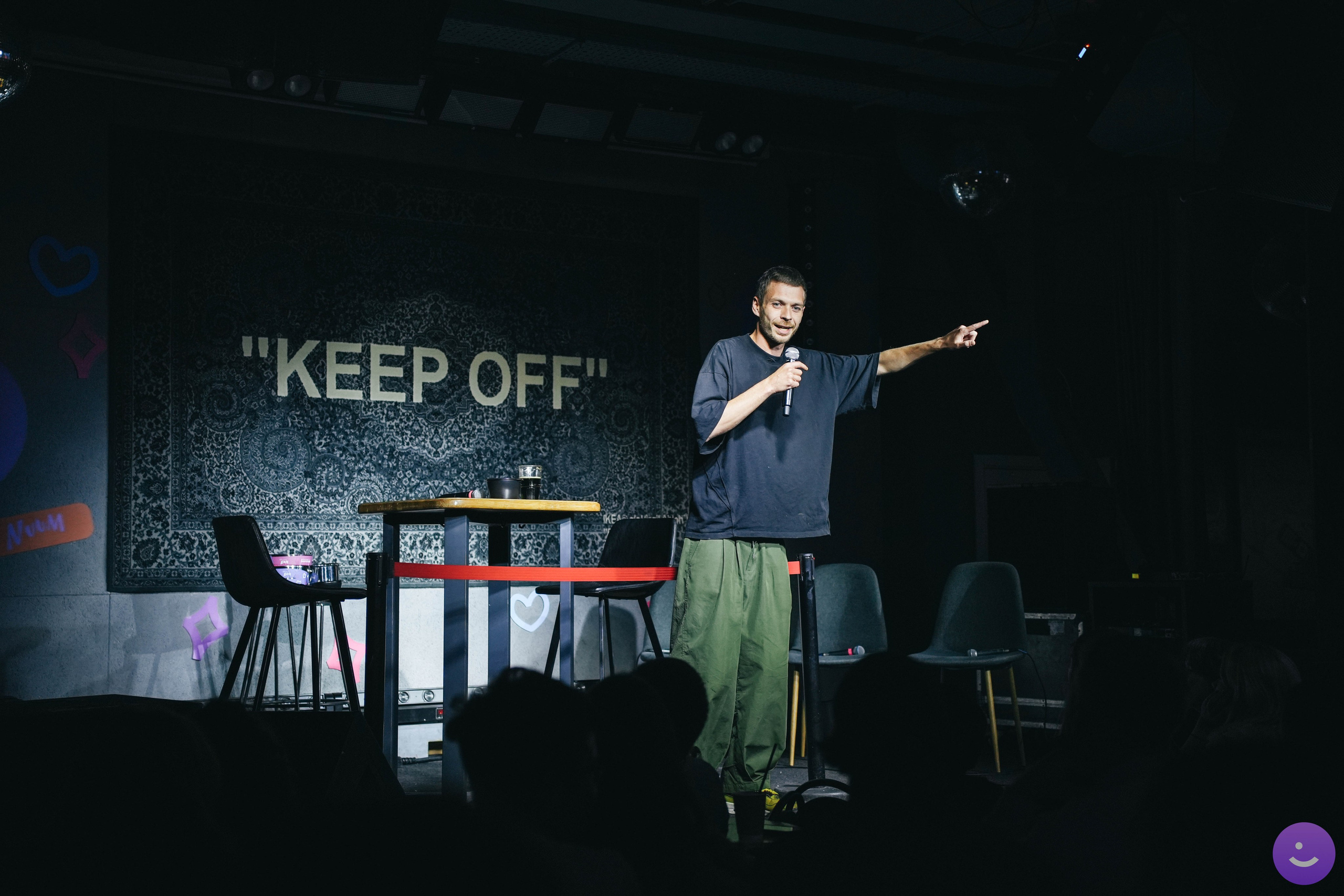 Комедийный жанр