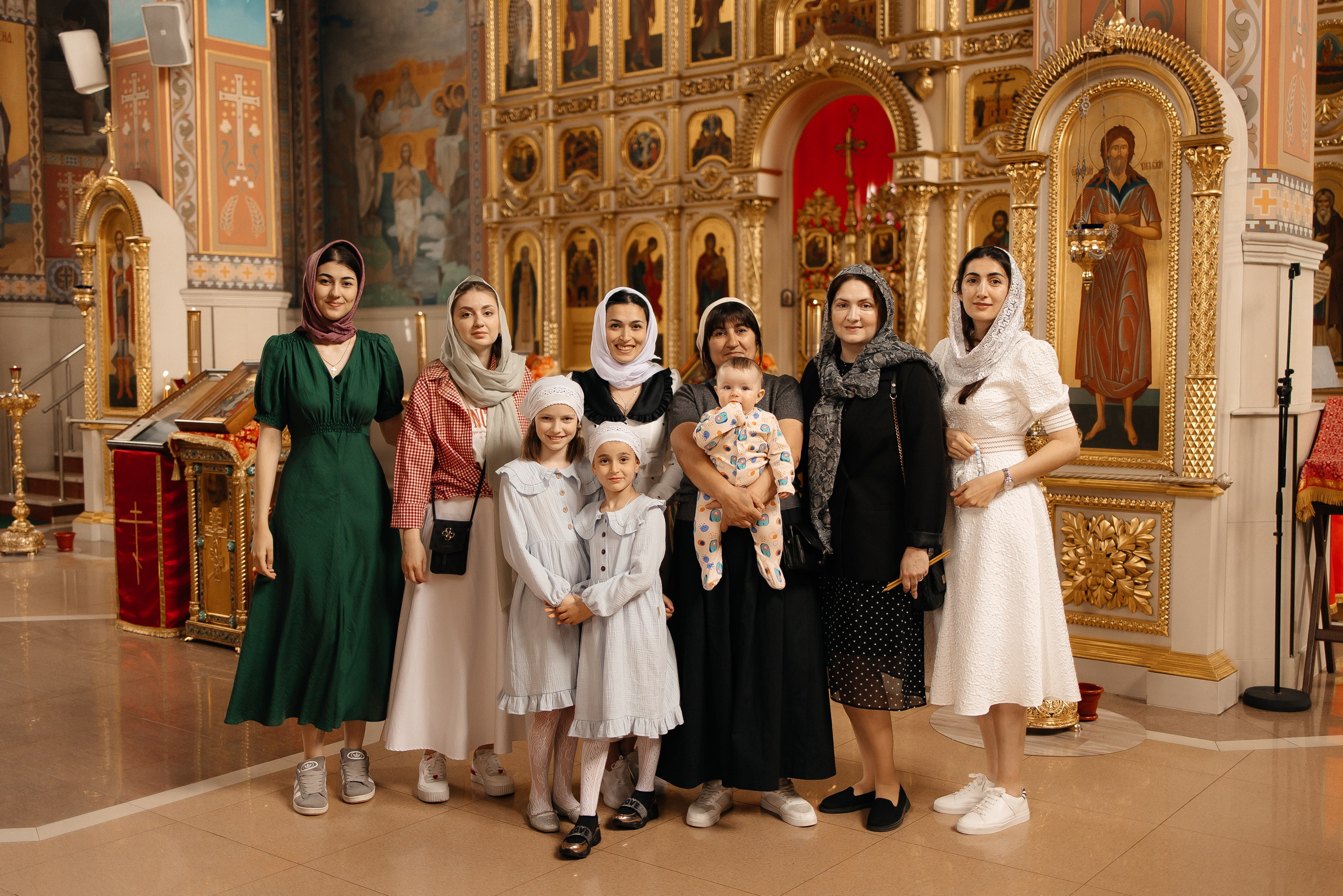 Таинство Крещения Михаила. Семейный фотограф в Краснодаре Храмова Анна