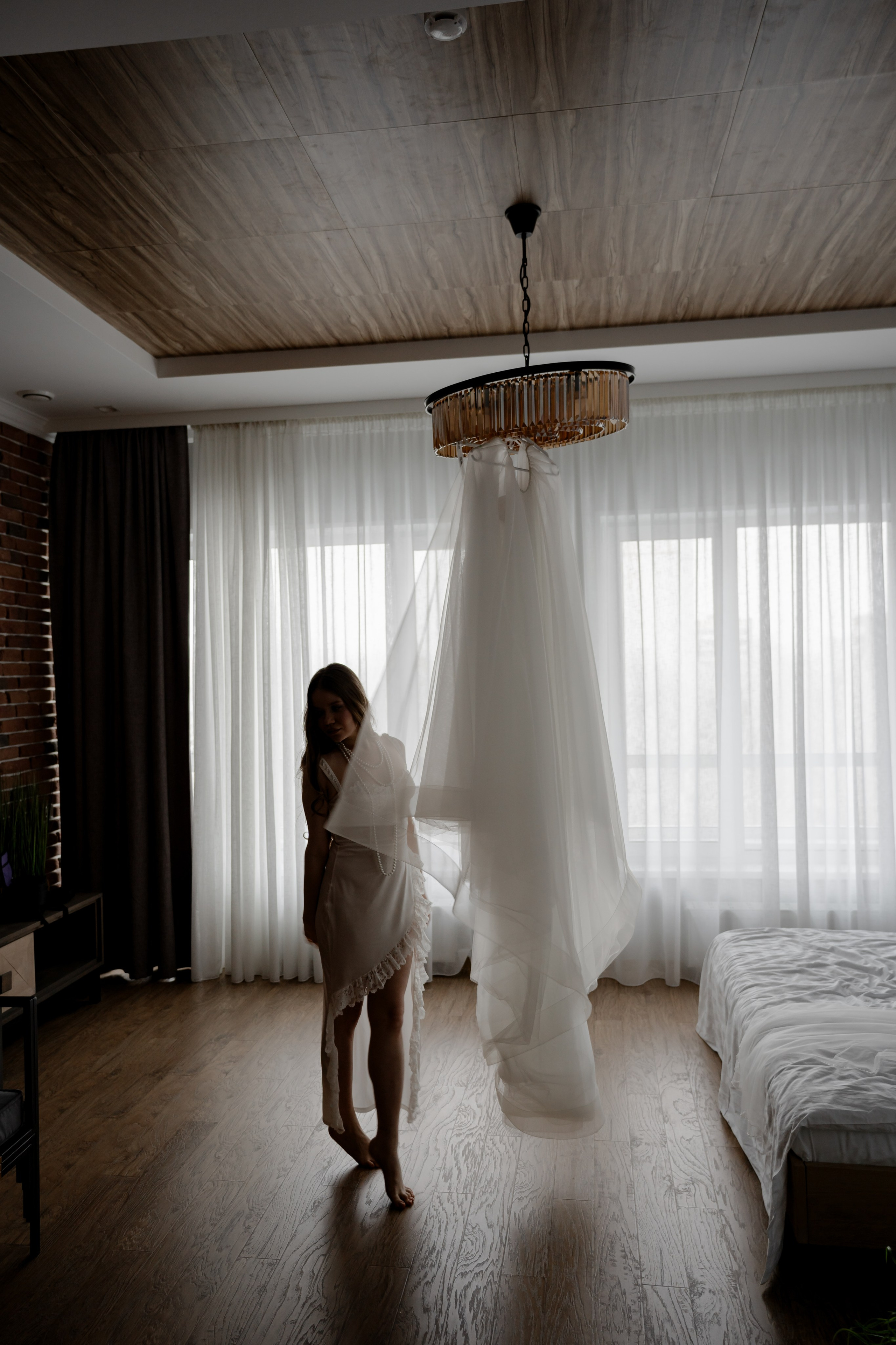 СВАДЕБНАЯ СЬЕМКА СБОРОВ В ОТЕЛЕ И ВЫЕЗД НА ЦЕРЕМОНИЮ (СНЯТО В СИБИРЕ В НИЖНЕВАРТОВСКЕ). Профессиональный фотограф, Санкт-Петербург — Виктория Богомолова