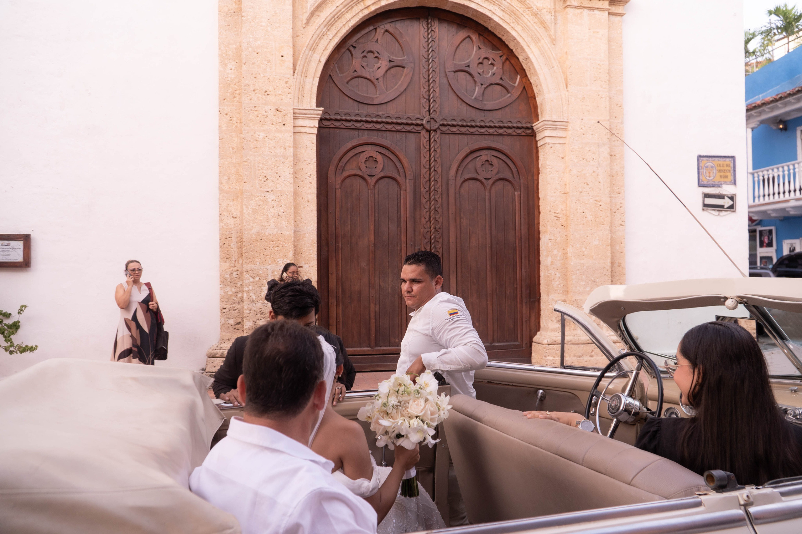 Catalina and Romain. Wedding Photographer in Barcelona and Medellin