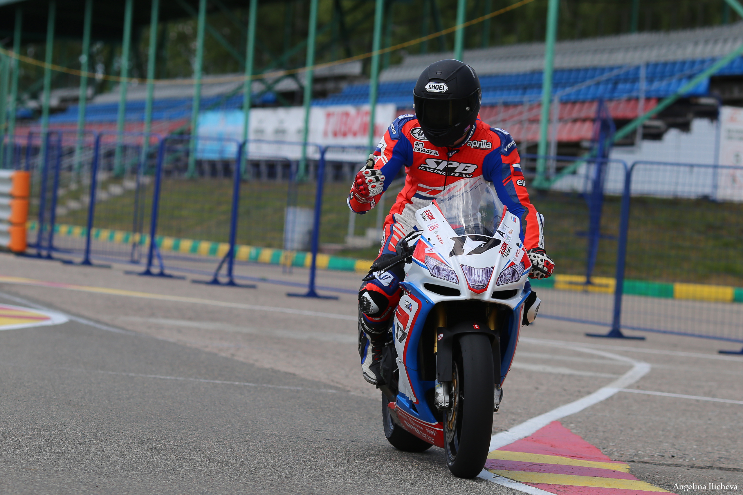 Photographing motorcycles, motorcycling, photos of motorcycles, racing. Reportage photographer in Nizhny Novgorod and Moscow angelina Ilyichev