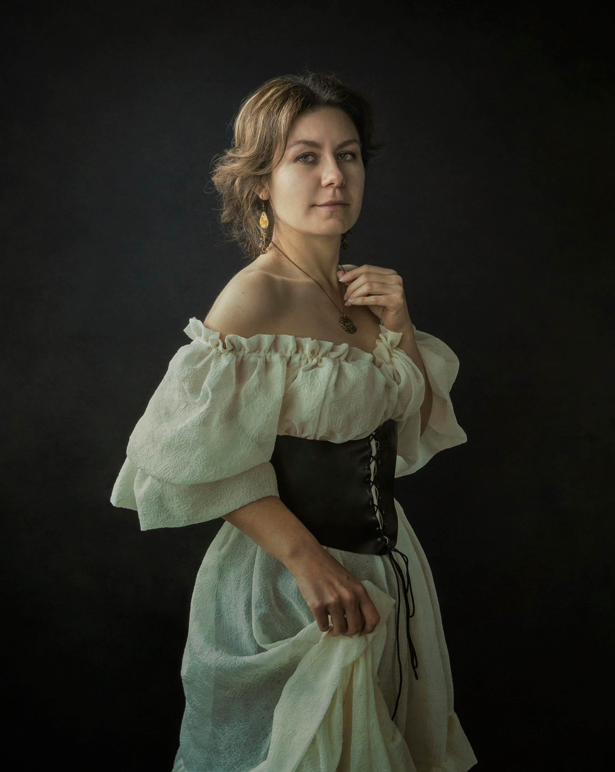 На фоне. Сказочная галерея Юлии Горбуновой