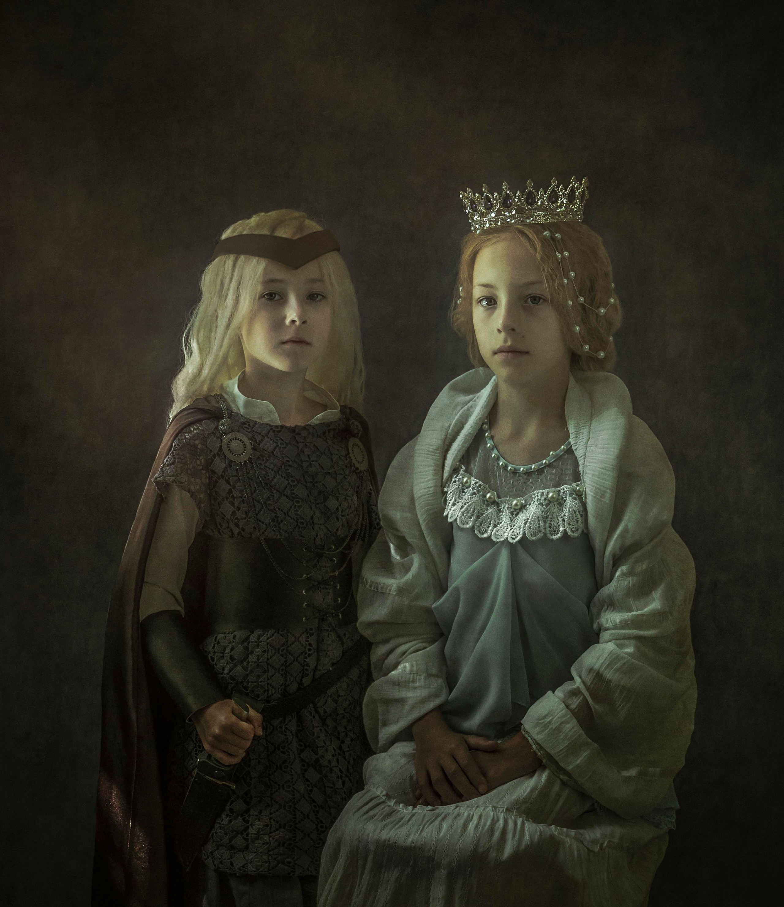 На фоне. Сказочная галерея Юлии Горбуновой