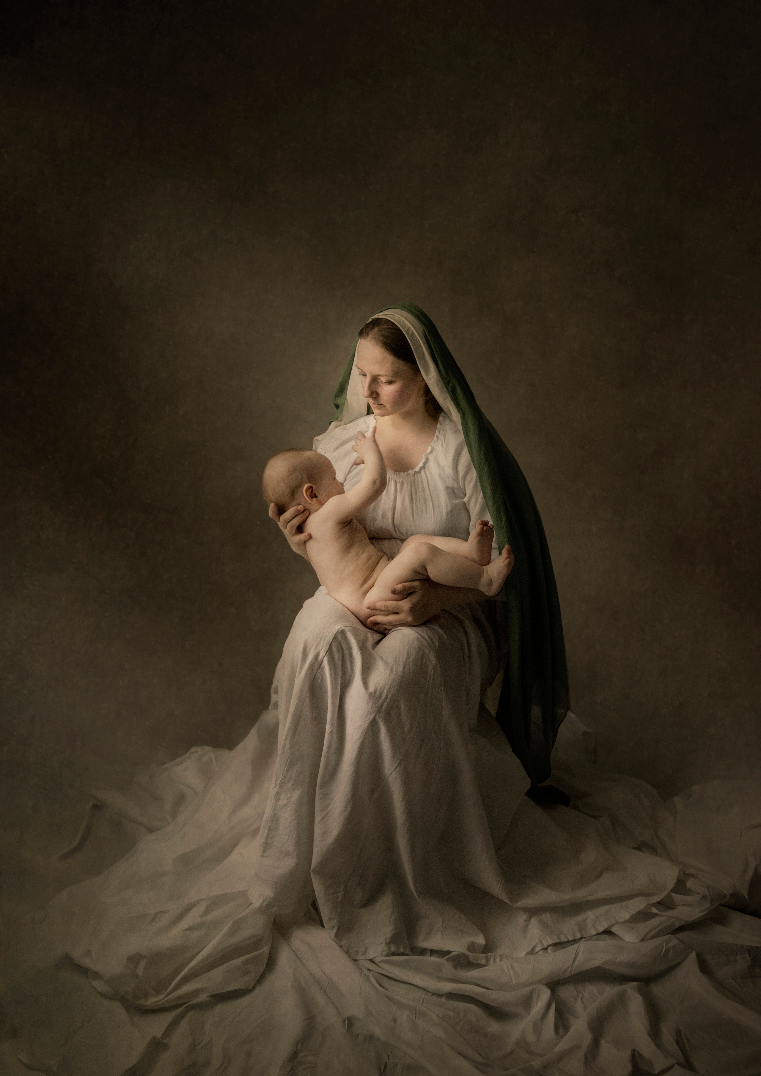 На фоне. Сказочная галерея Юлии Горбуновой