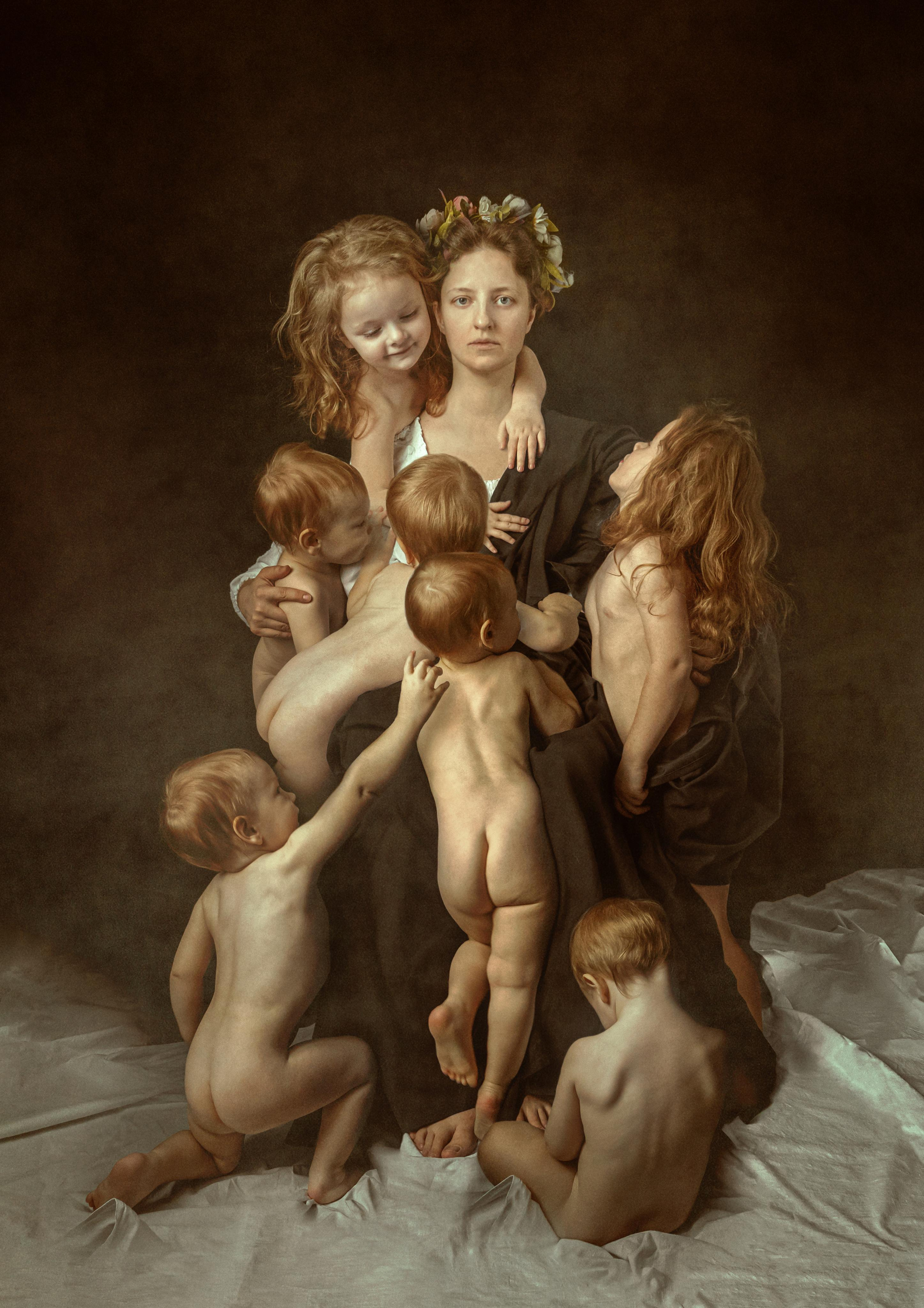 На фоне. Сказочная галерея Юлии Горбуновой