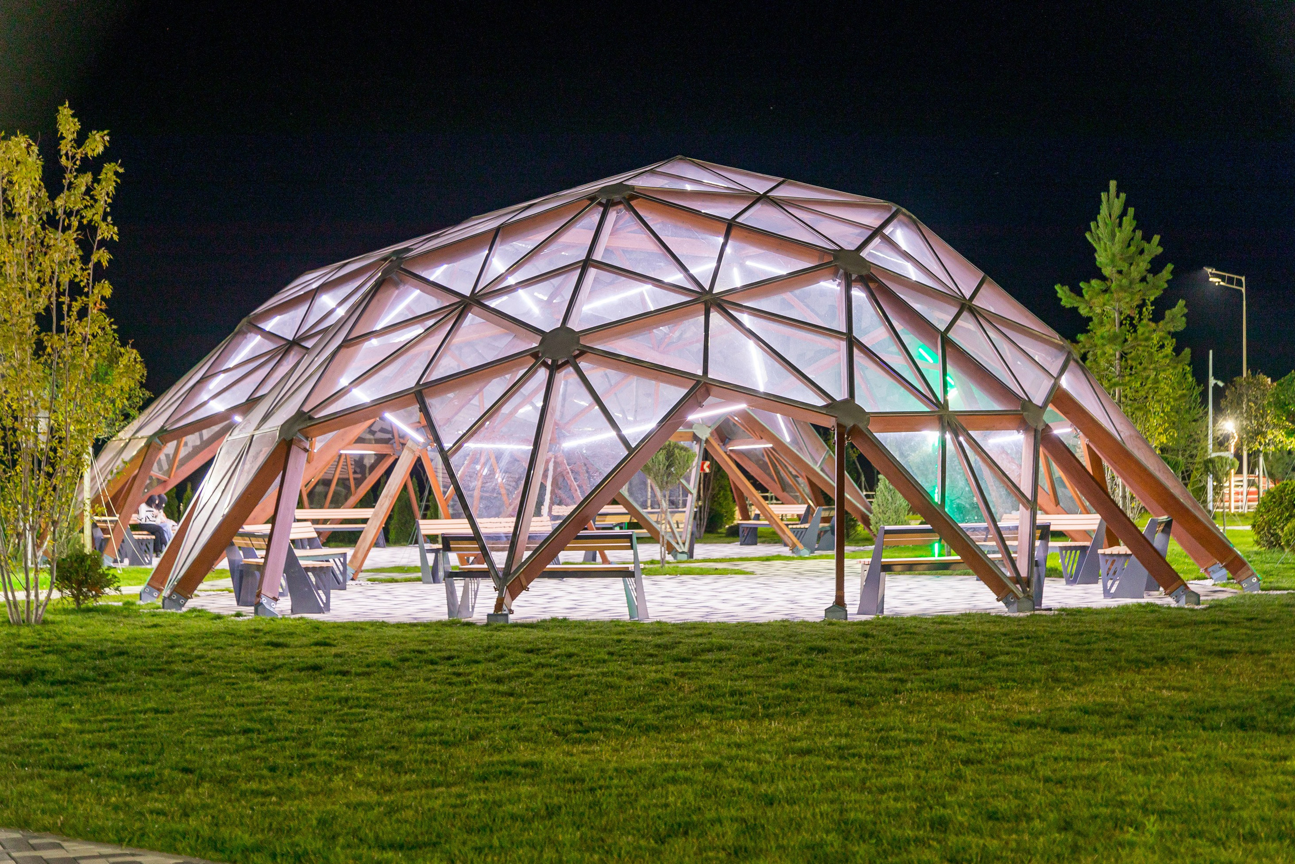 Exterior photography. Interior photographer Vitalii in Portland and Vancouver