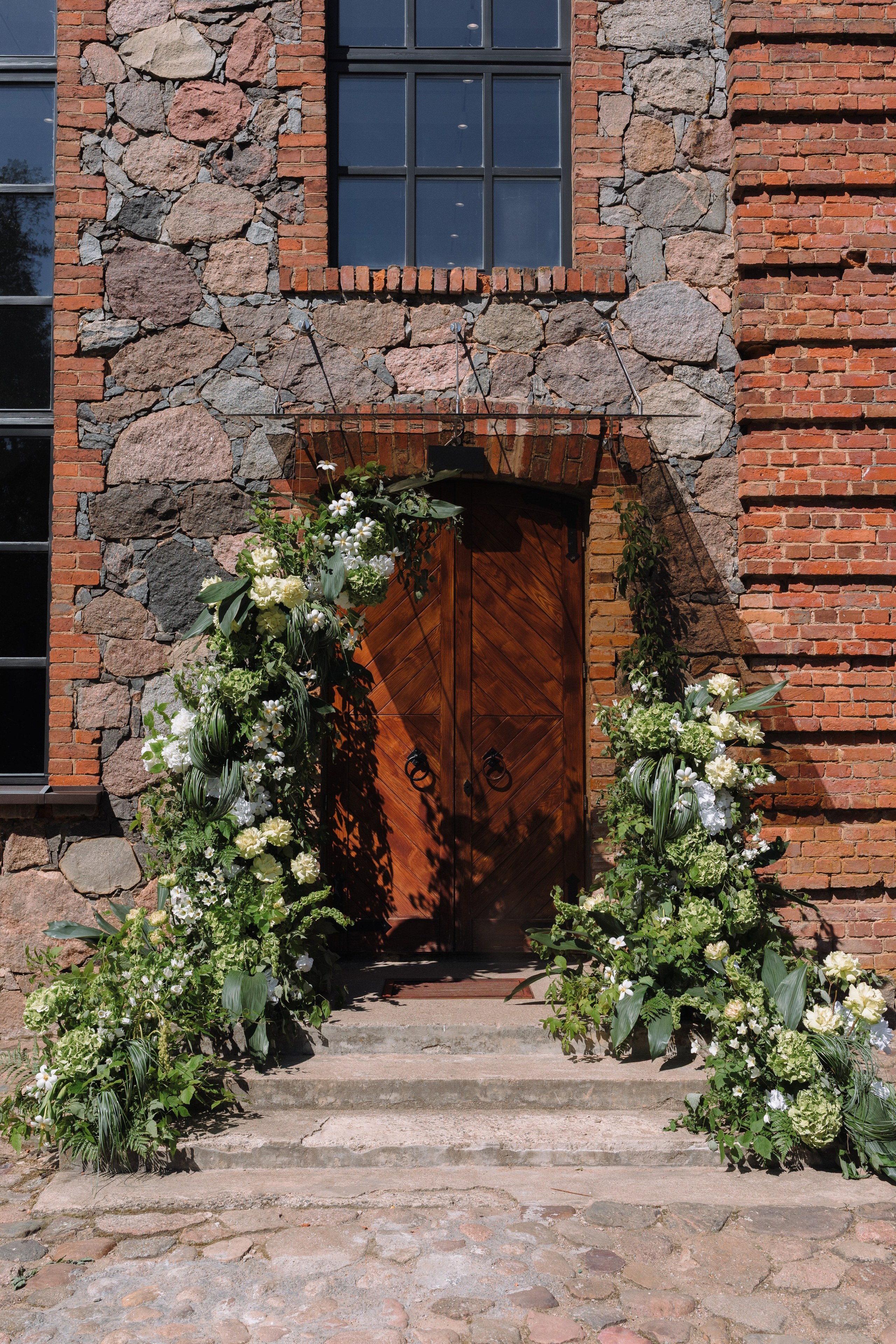 Свадебная фотосъемка в «Двор Стайки»
