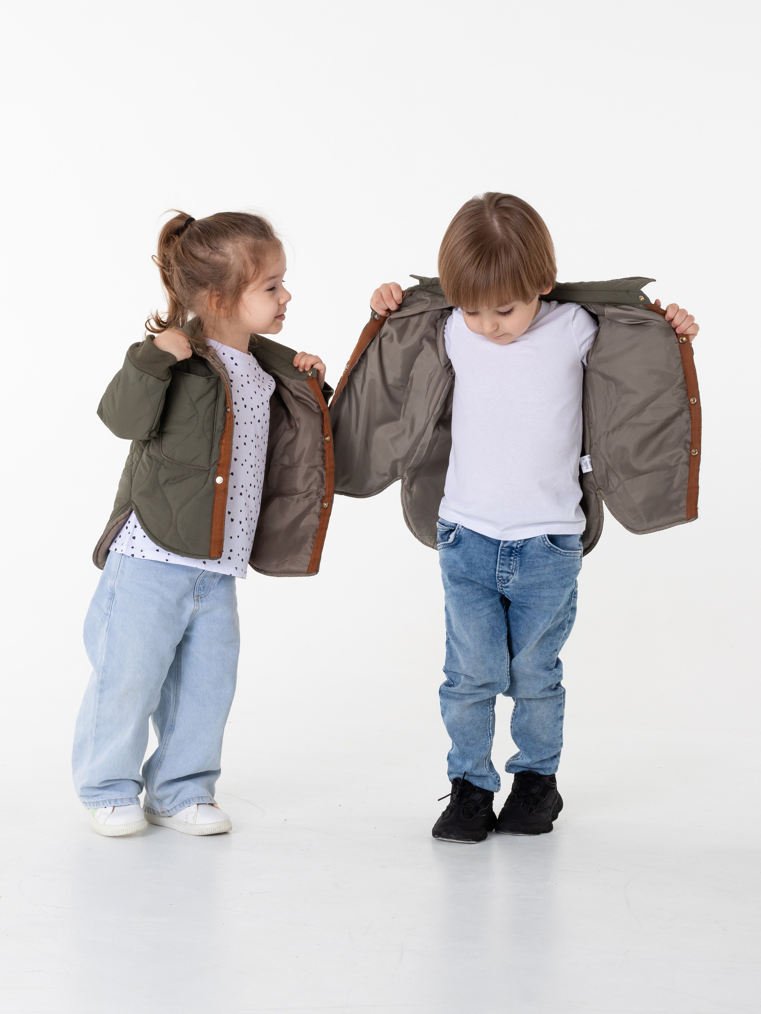 Детские куртки. Фотограф в Краснодаре Арина Кудряшова