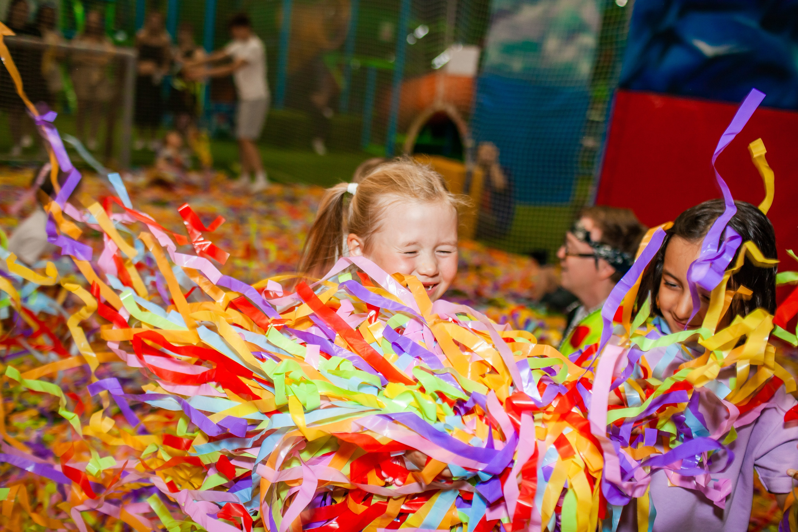 День рождения Даши Ленточная дискотека. Детский и семейный фотограф в Санкт-Петербурге Елизавета Сорокина