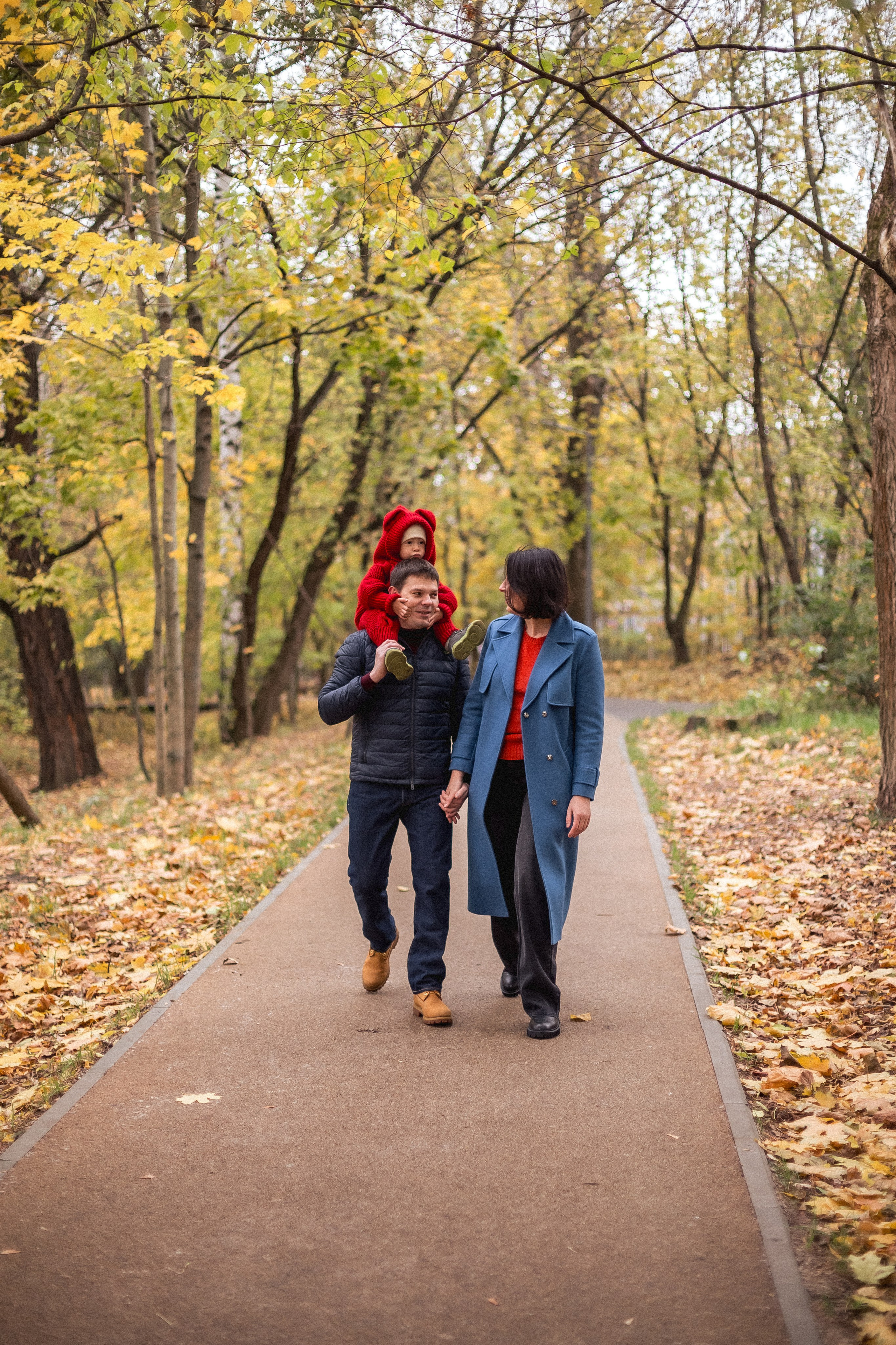 Тепло осени. Леон и родители. Фотограф в Москве Базанова Дарья