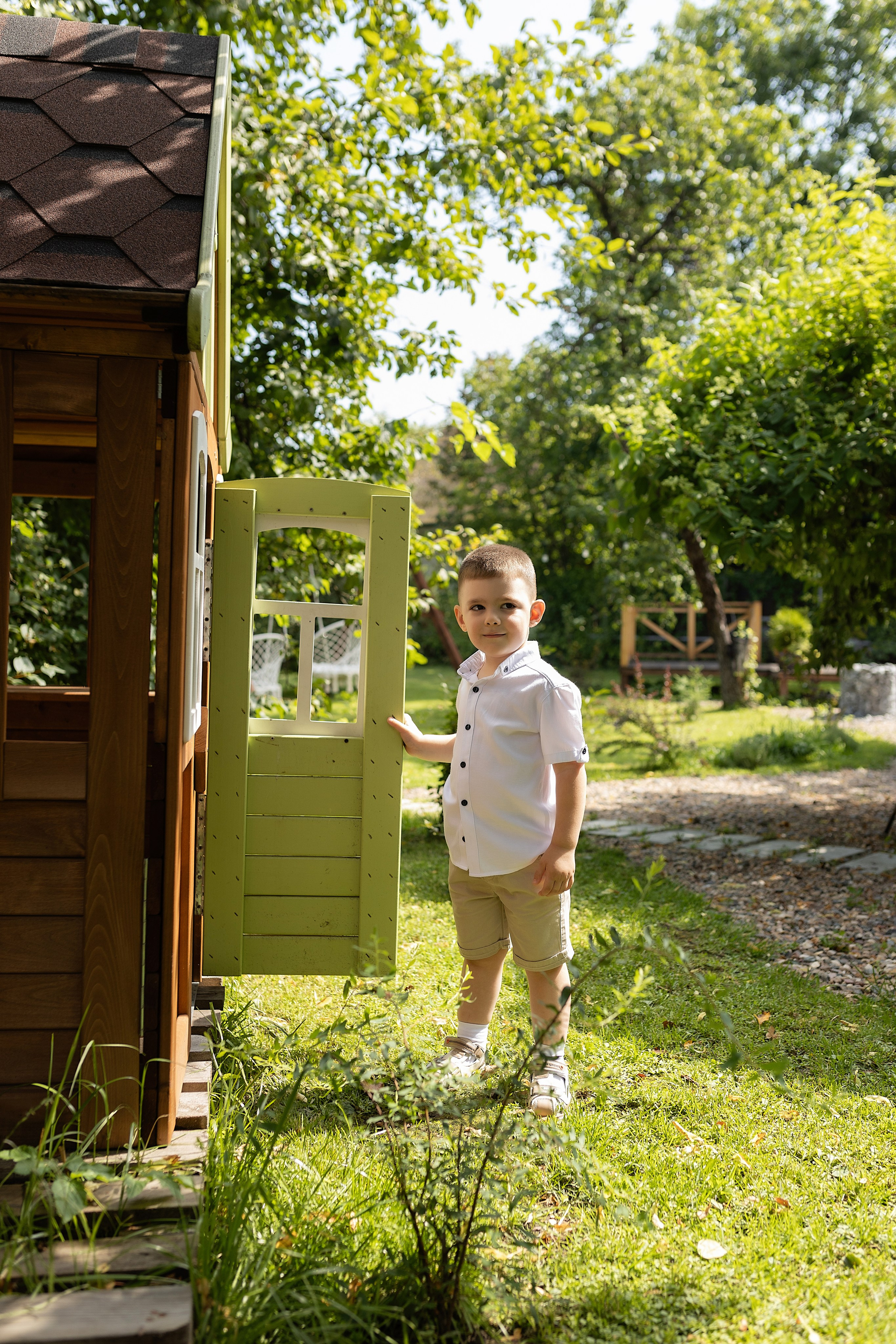 Семейная фотосессия на фотодаче в Купавне. Фотограф в Железнодорожном и Балашихе