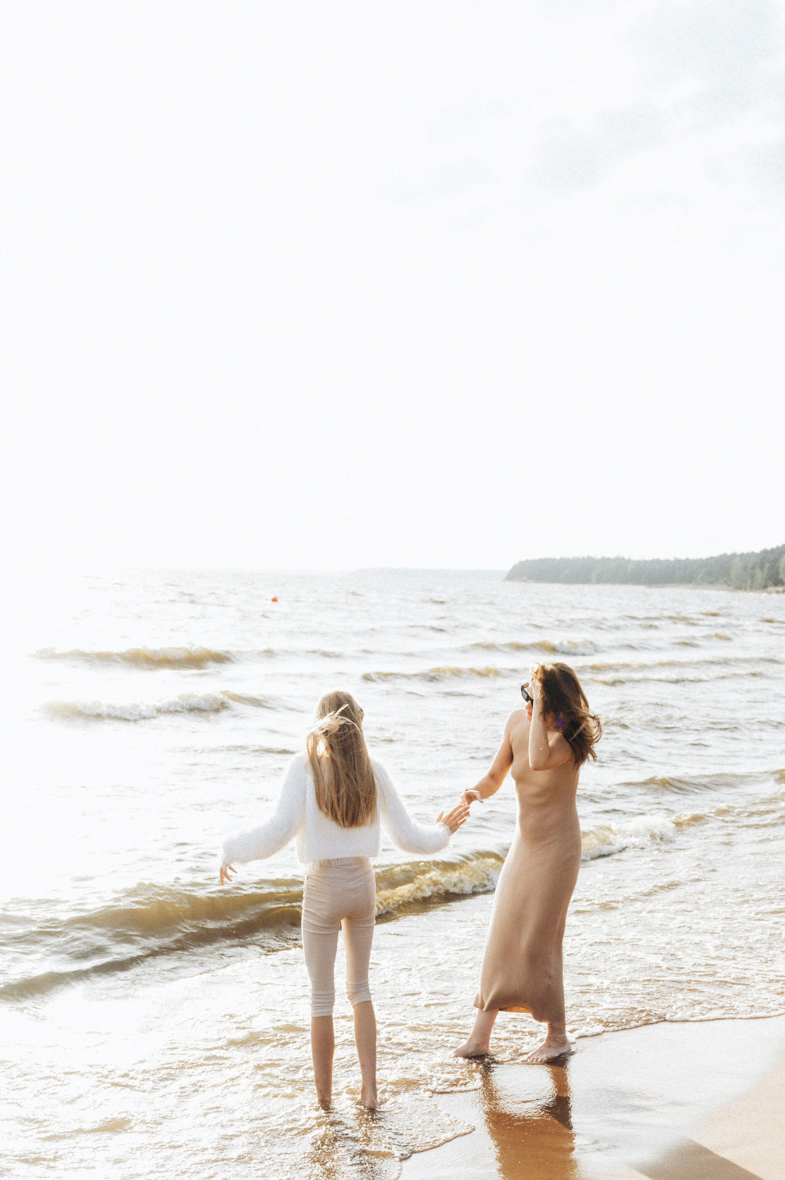 Валерия. Профессиональный фотограф беременности в СПБ. Стильные фотосессии беременности в стиле минимализм и классическая фотография