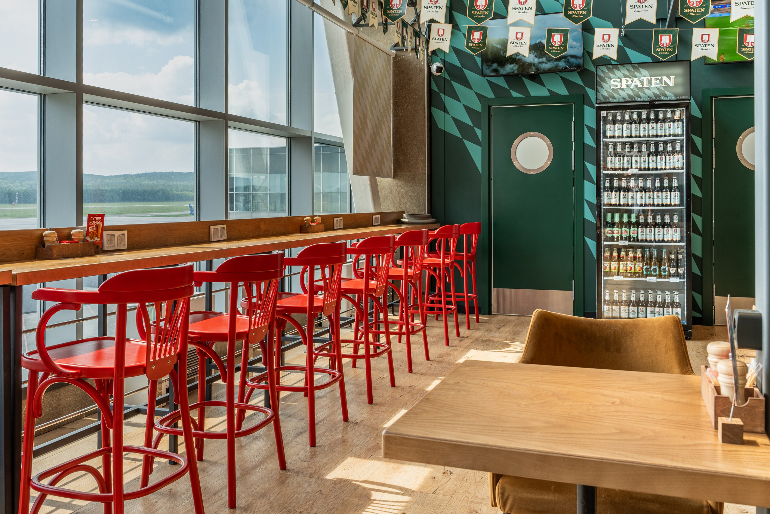 Spaten Haus, Аэропорт Емельяново. Интерьерный фотограф и ретушер в Красноярске Денис Антропов