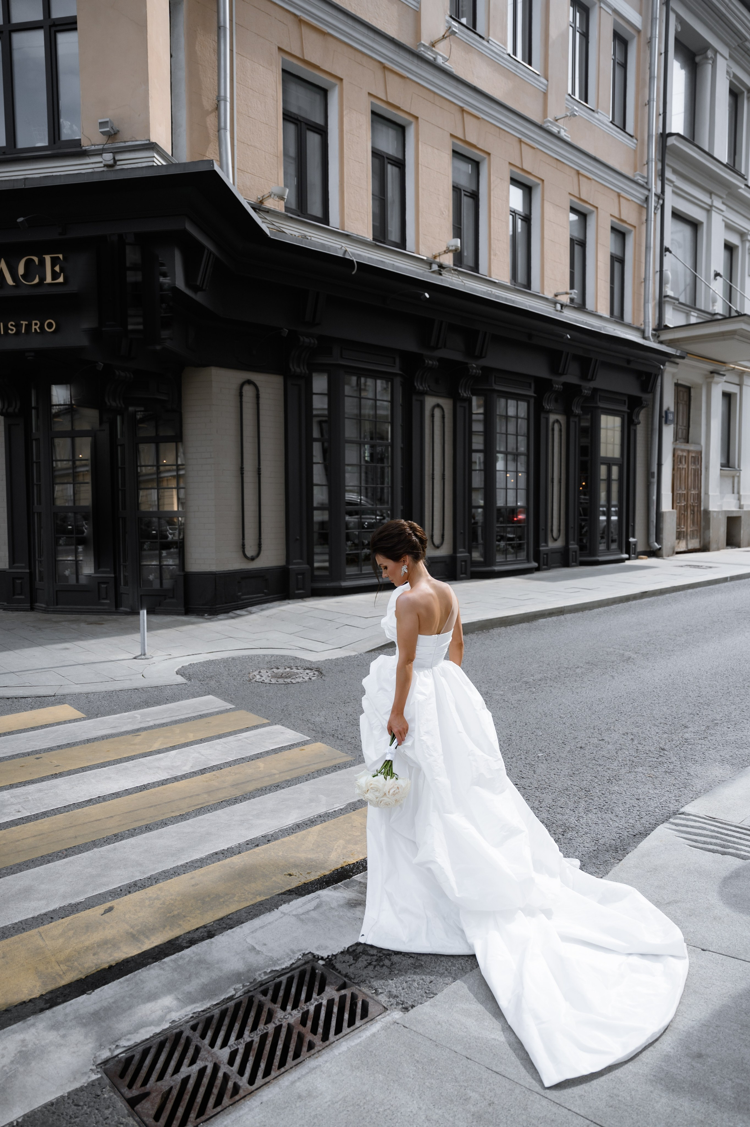 23.08.2024. RETOUCH-HOUSE